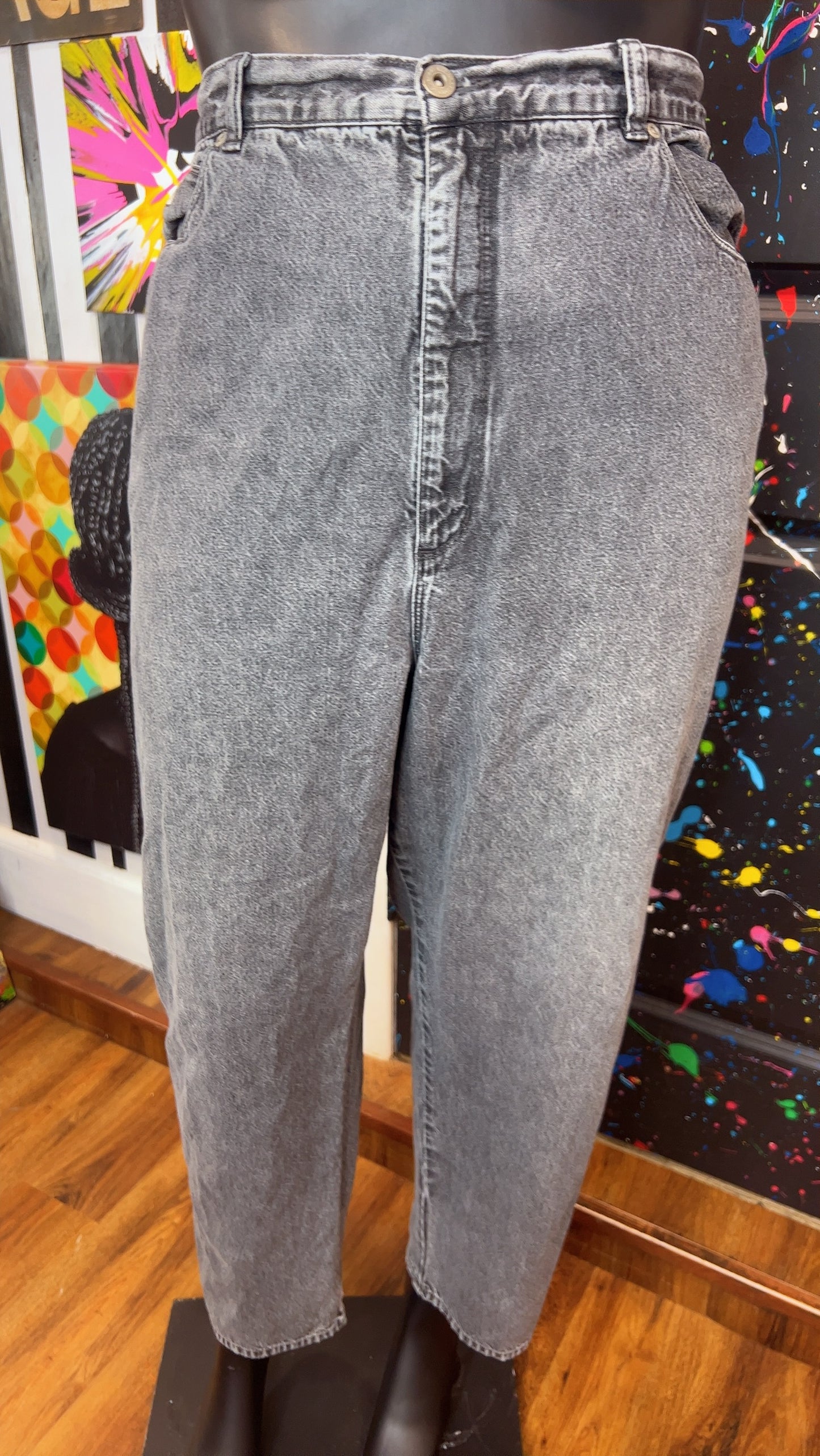 Vintage Ashley Grayish Black Mom Jeans (24W)