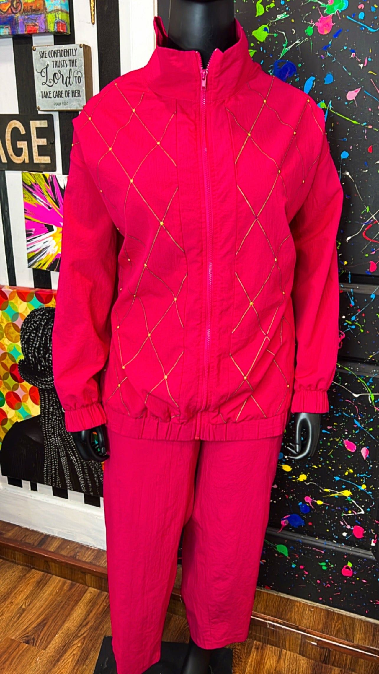 Vintage Pink & Gold Jogging Set (16)