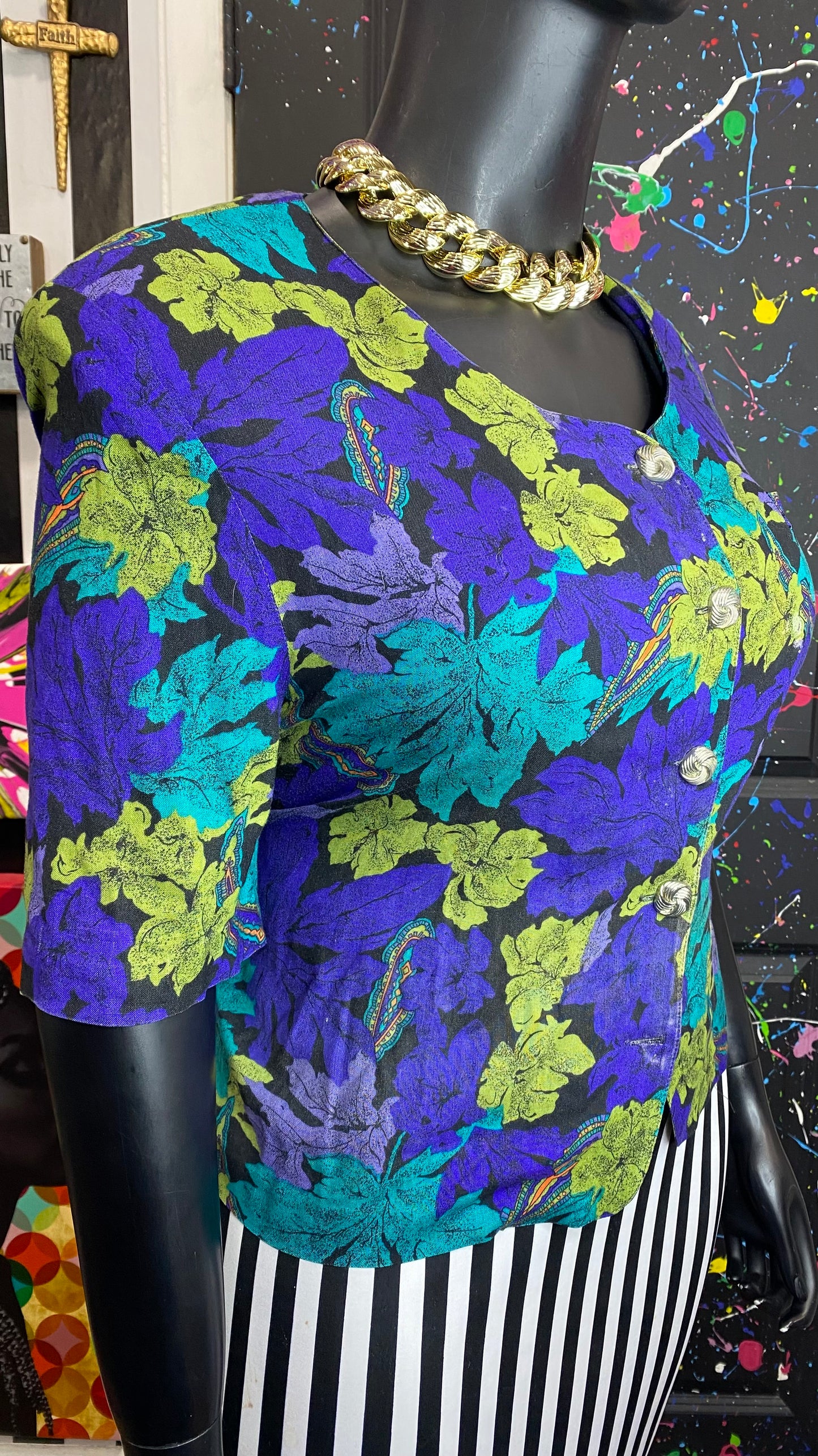 Vintage Floral Cropped Blouse (24)