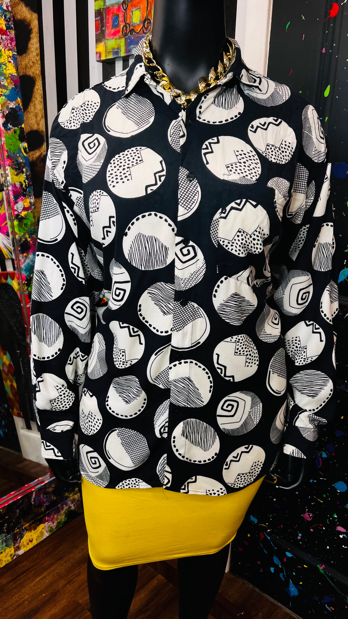 Vintage Black & White Circle Blouse (20)