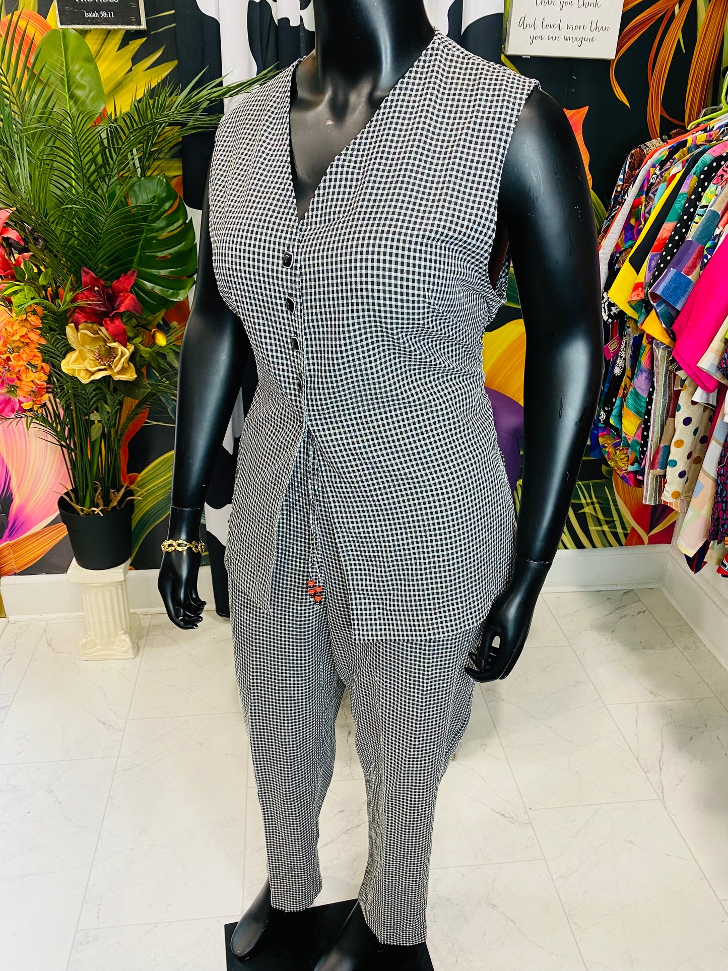 Vintage B&W Sleeveless Pants Set