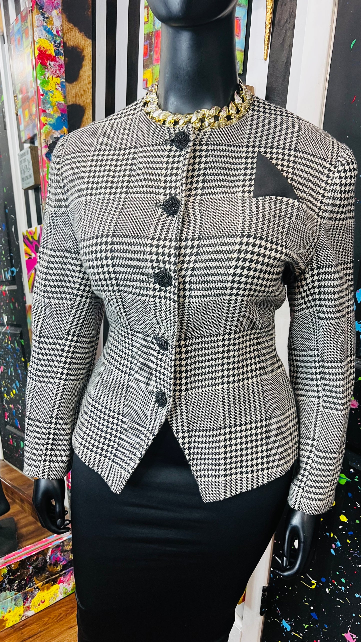 Vintage Black & White Cropped Blazer (18W)