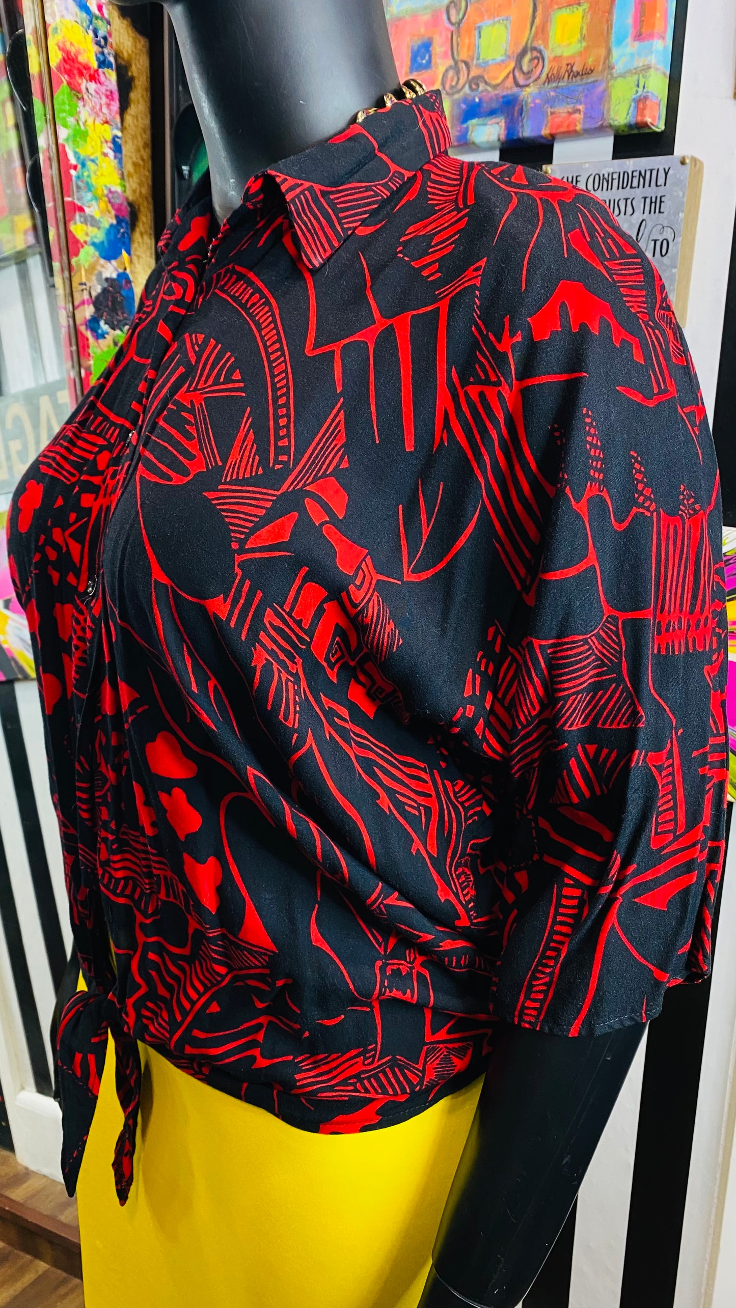 Vintage Rayon Abstract Tie Front Blouse (24)