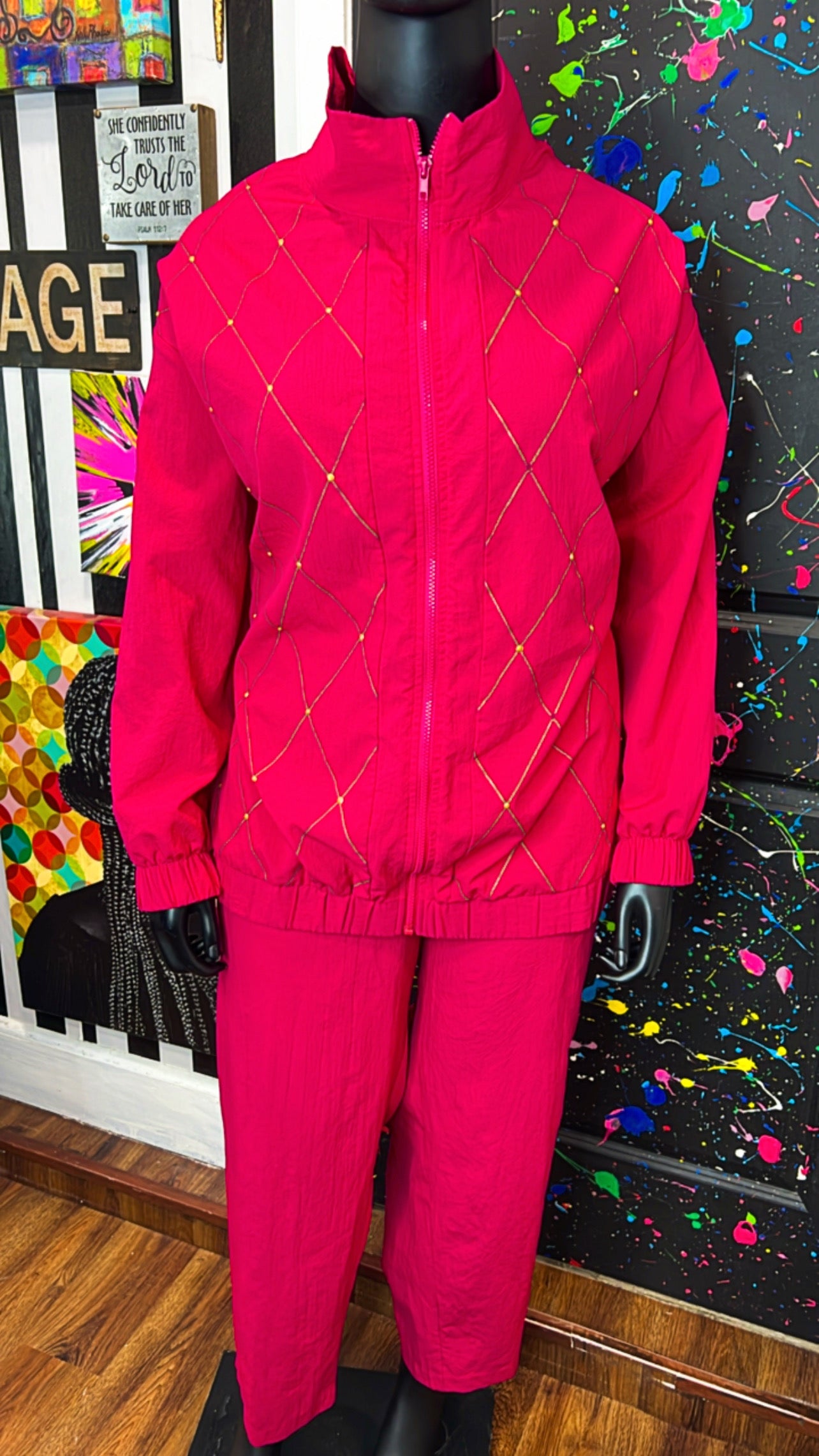 Vintage Pink & Gold Jogging Set (16)