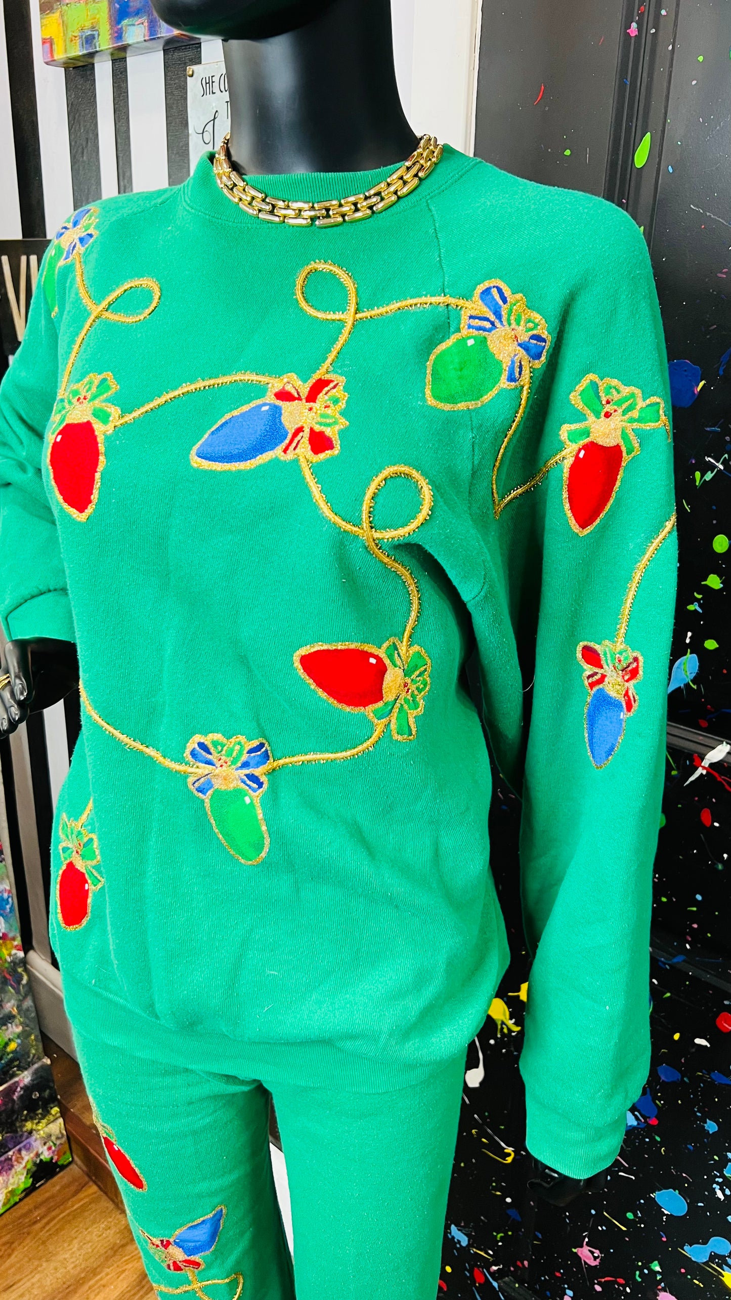 Vintage Hand Painted Christmas Jogging Set (14/16)