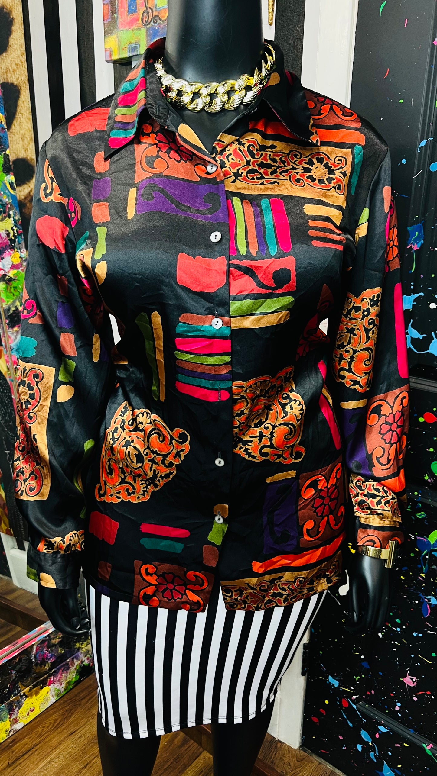 Vintage Abstract Long Sleeve Blouse (18/20)