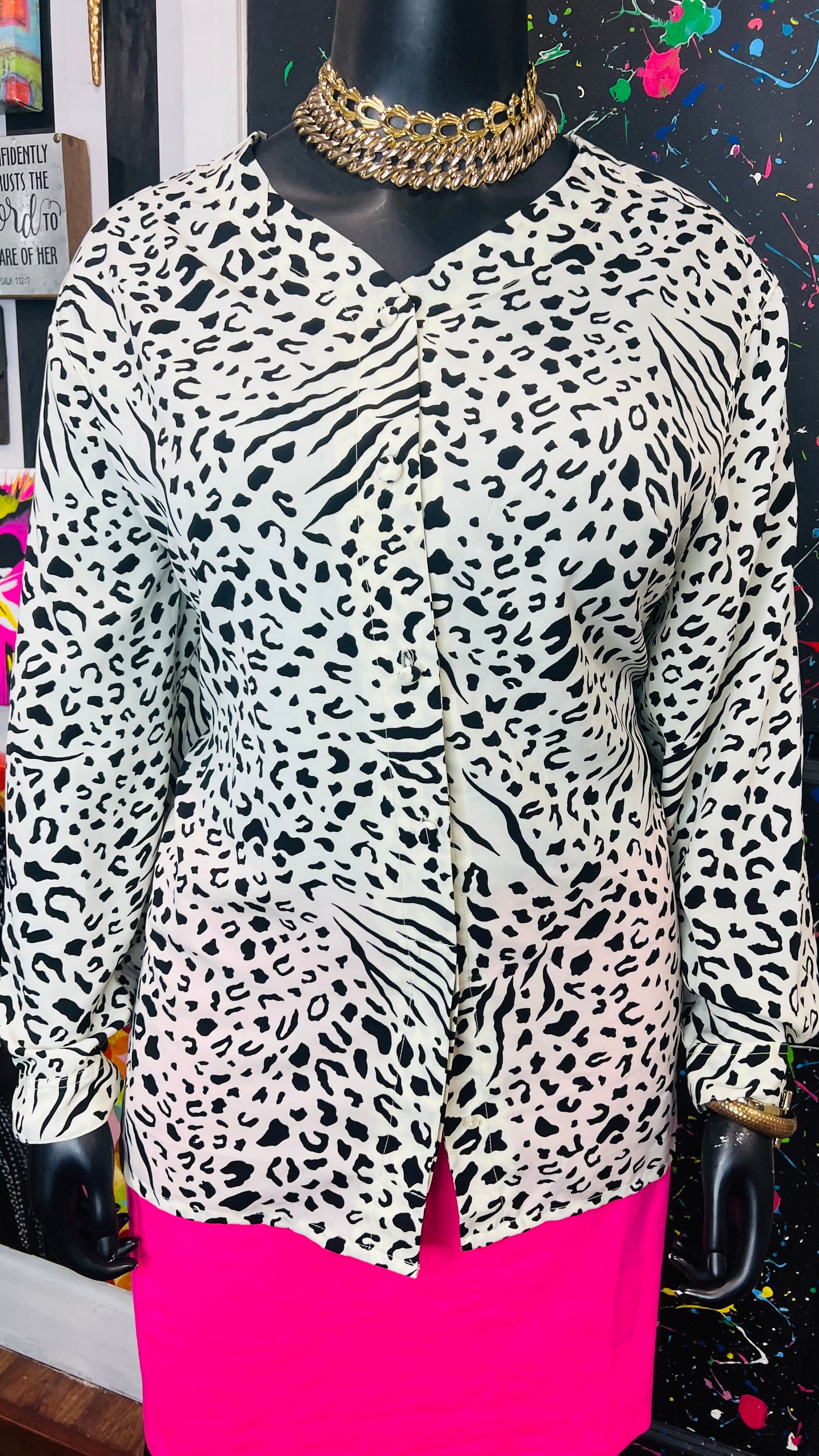 Vintage Animal Print Black & White Blouse (22)