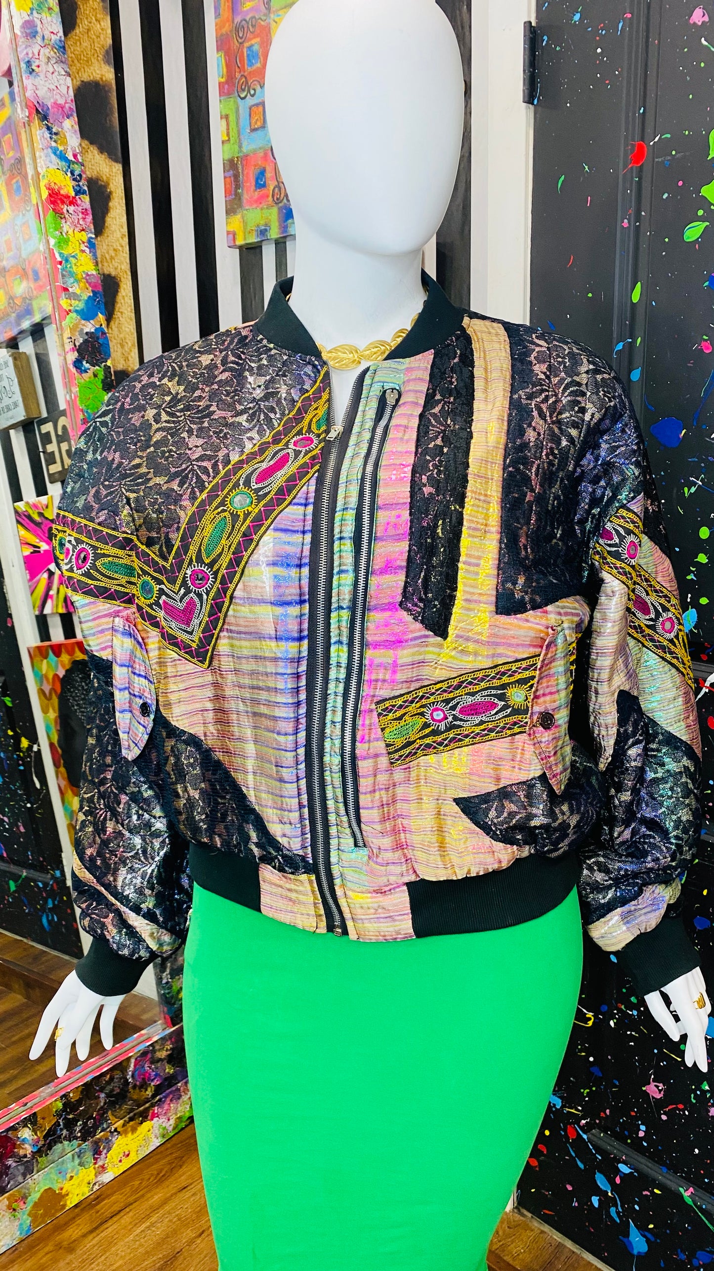 Vintage Abstract Lace Puffer Jacket (22)
