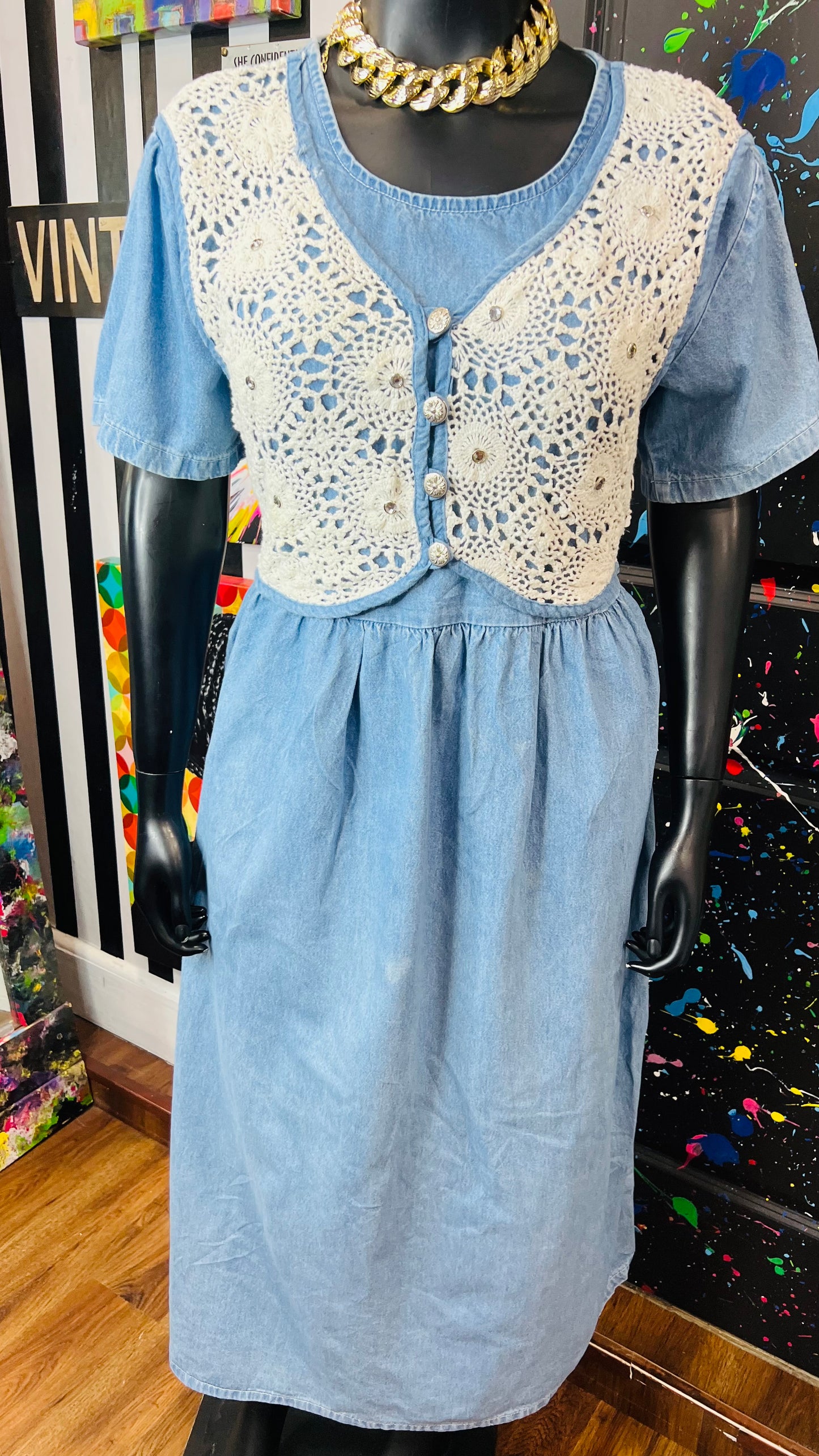 Plus Size Vintage Denim Dress w/ Attached Vest & Studds (16)