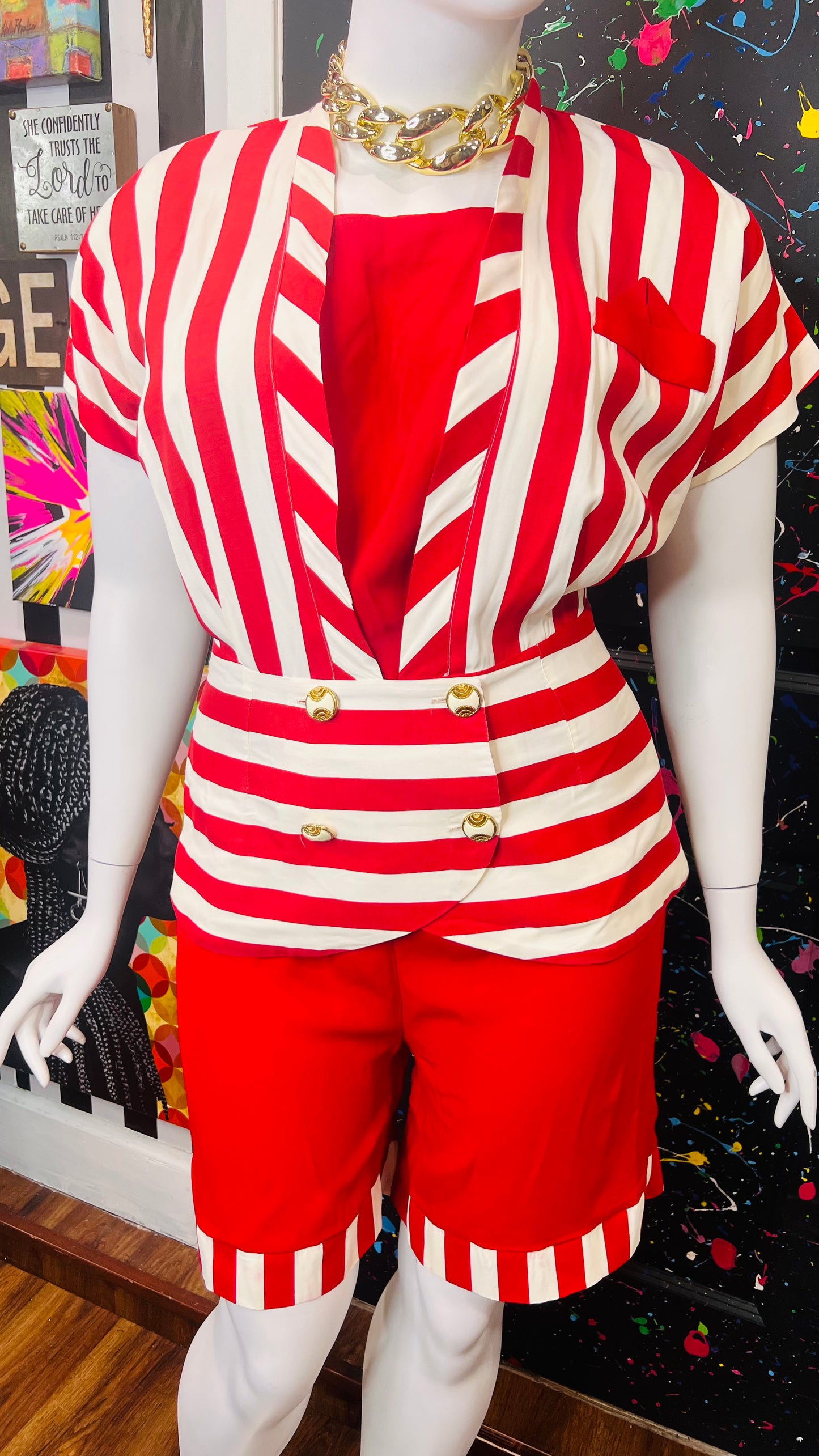 Vintage Red & White Striped Shorts Set (14/16)