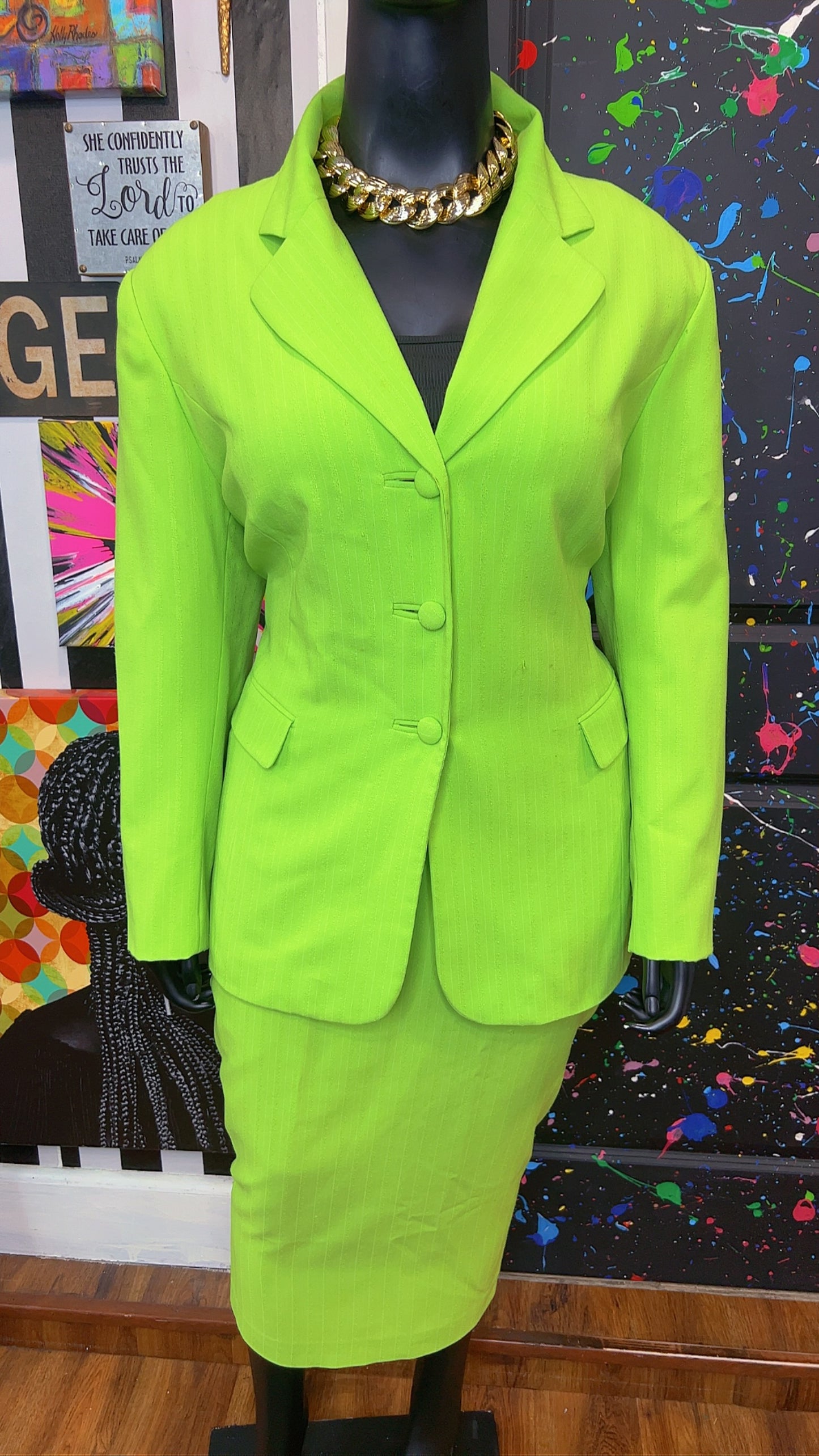 Vintage Green Skirt Suit (20)