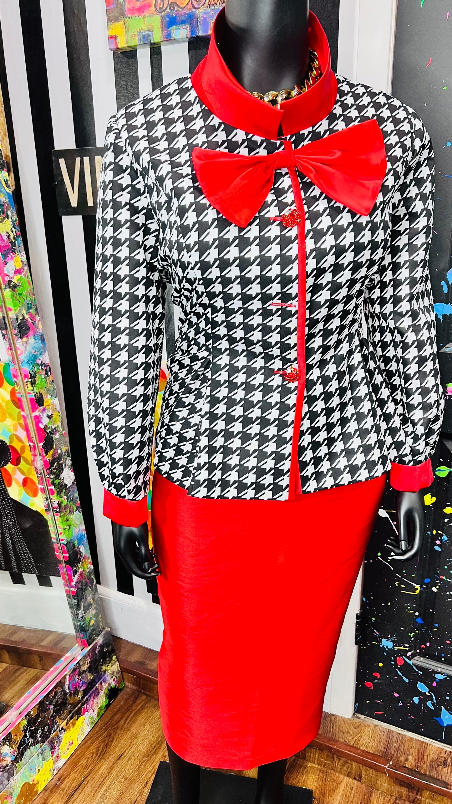 Houndstooth Peplum Waist Skirt Suit (18W)
