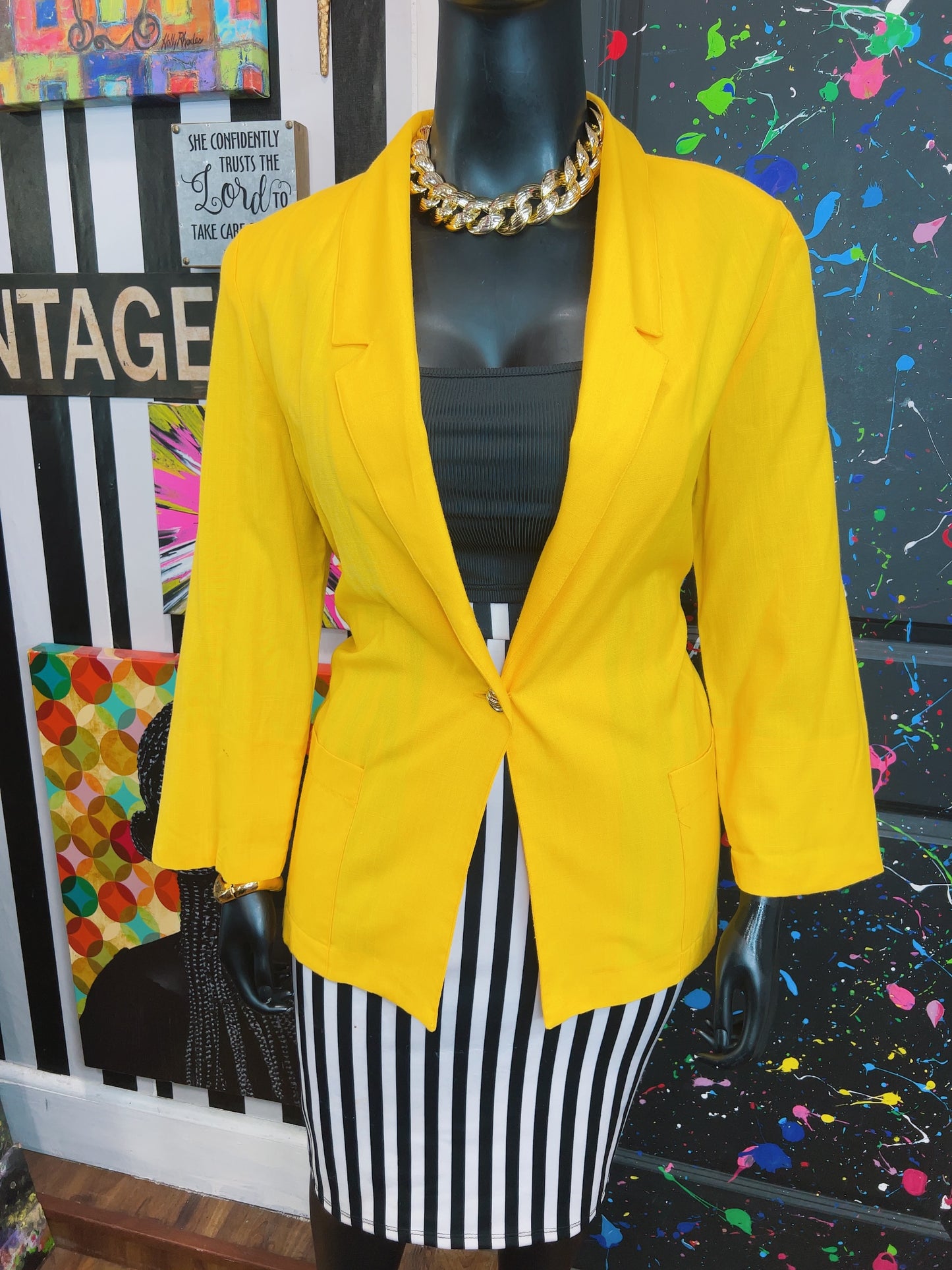 Vintage Yellow Blazer (16)