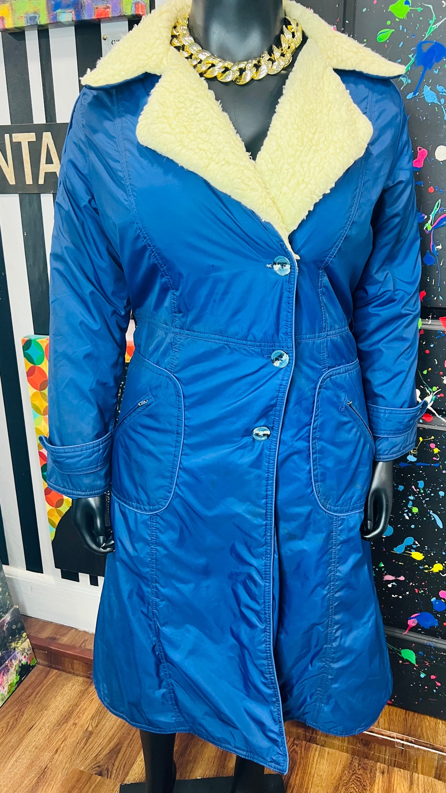 Vintage 70’s Navy Blue Double Breasted Puffer Coat (20 1/2)