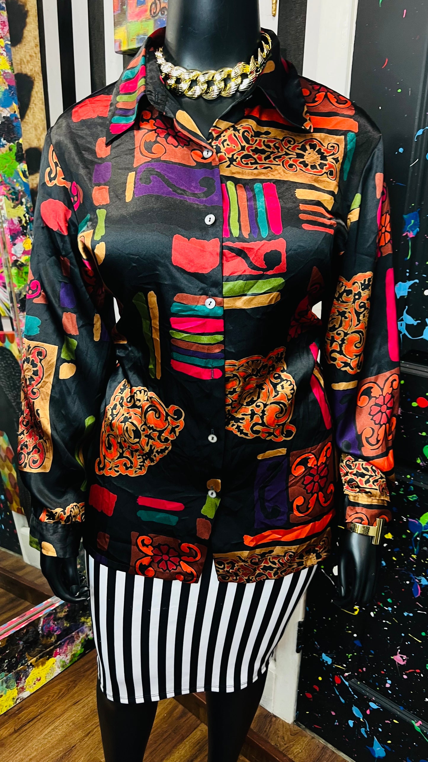 Vintage Abstract Long Sleeve Blouse (18/20)