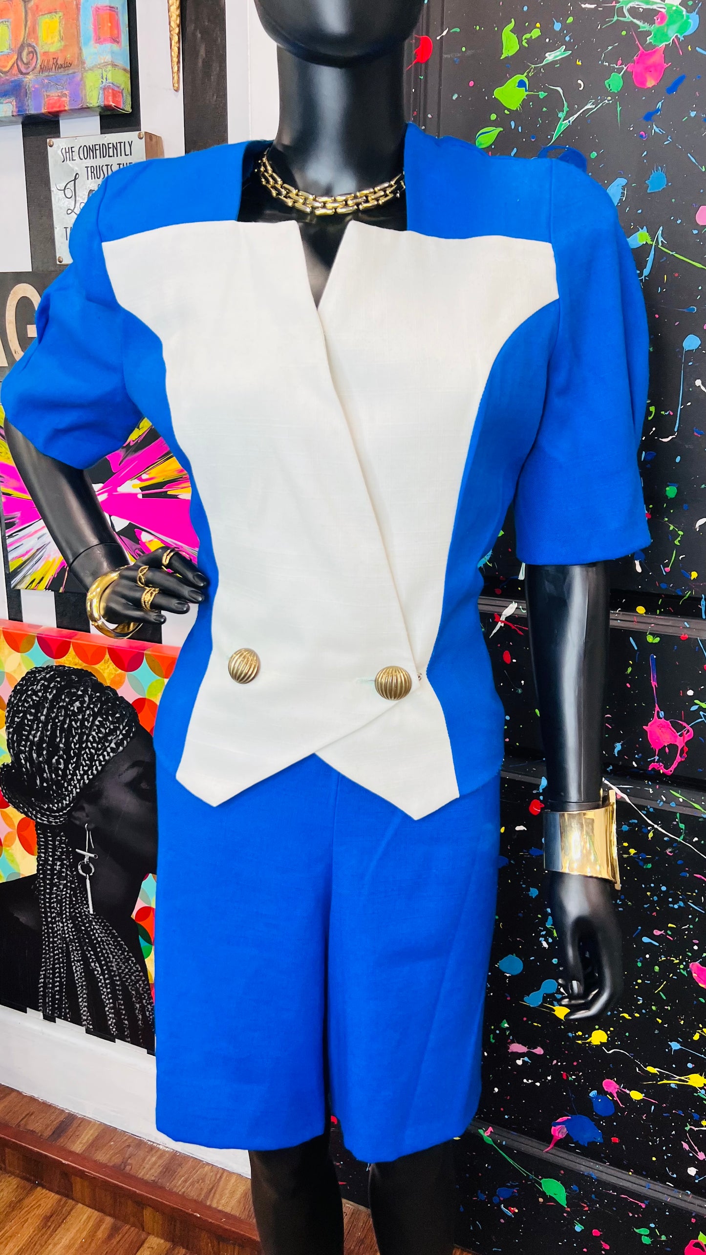 Vintage Blue & White Short Set (12)