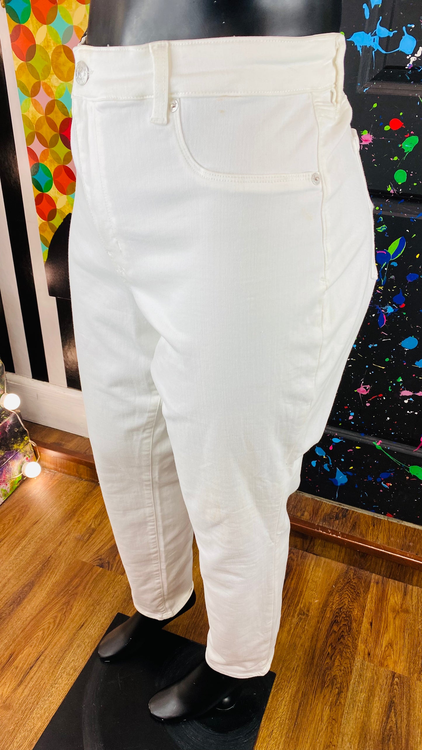 American Eagle White Jeans