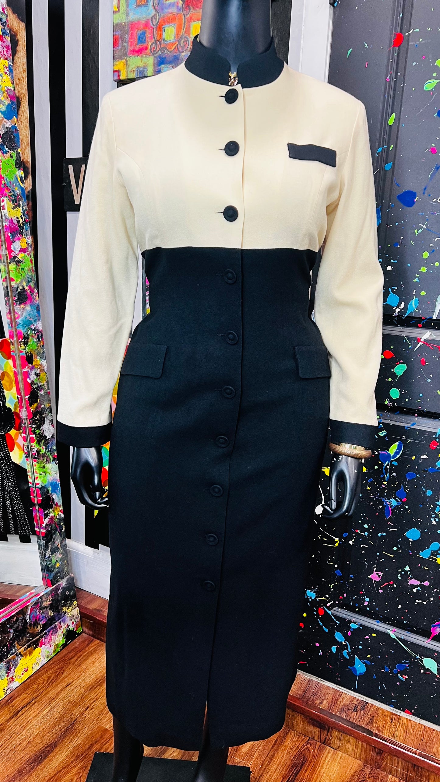 Vintage Cream & Black Dress (16)