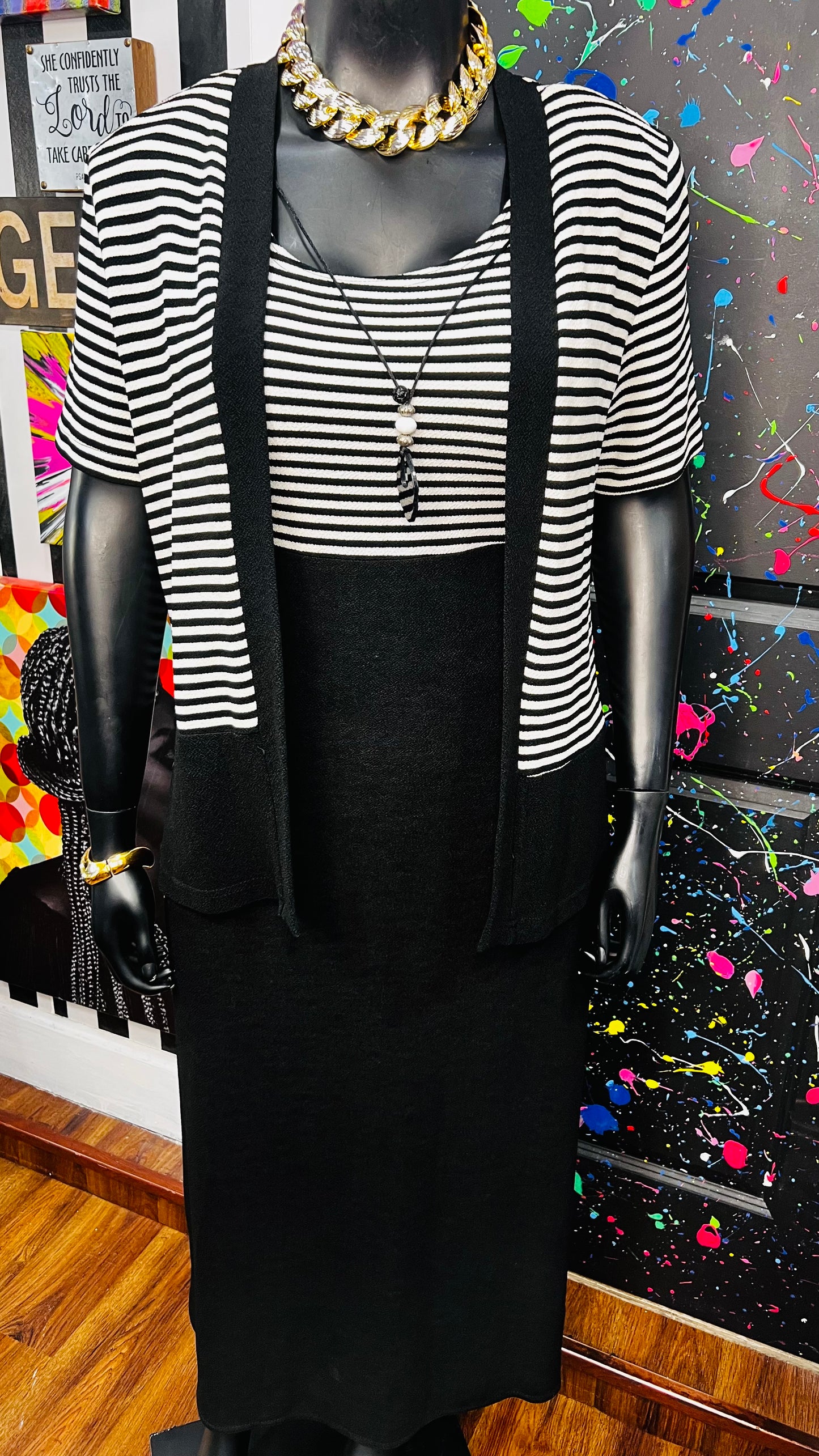 Vintage Black & White Striped Dress Set - Stretchy & Comfy (14)