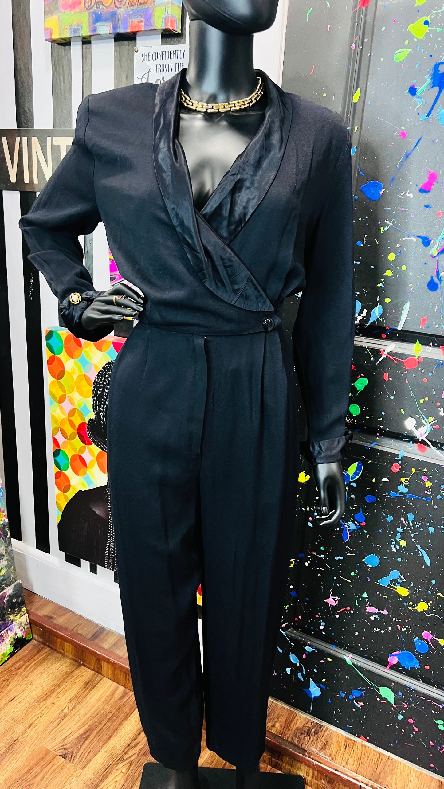 Plus Size Vintage Black Jumpsuit (14P)