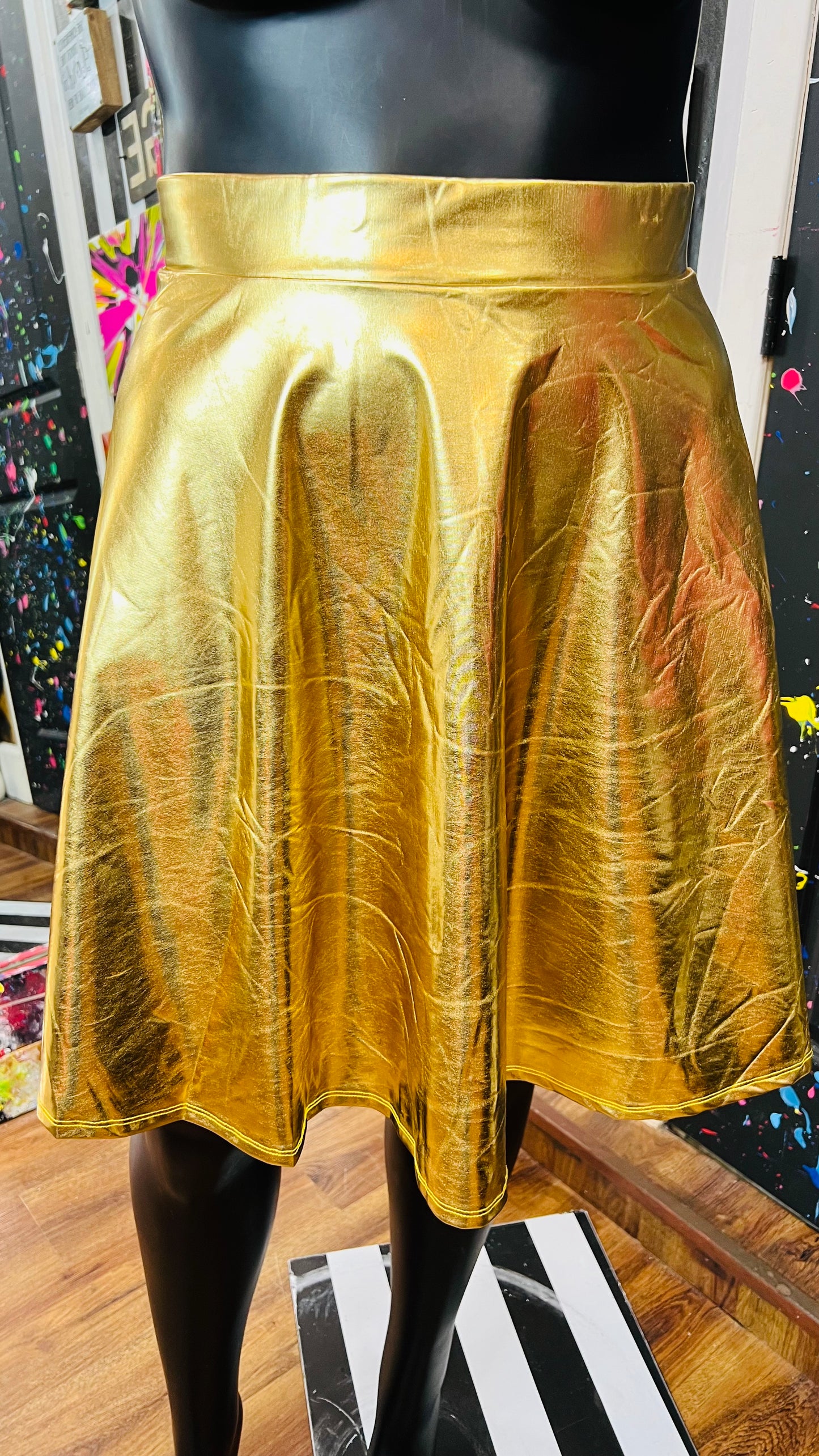 Metallic Gold Skirt w/ Pockets (22)