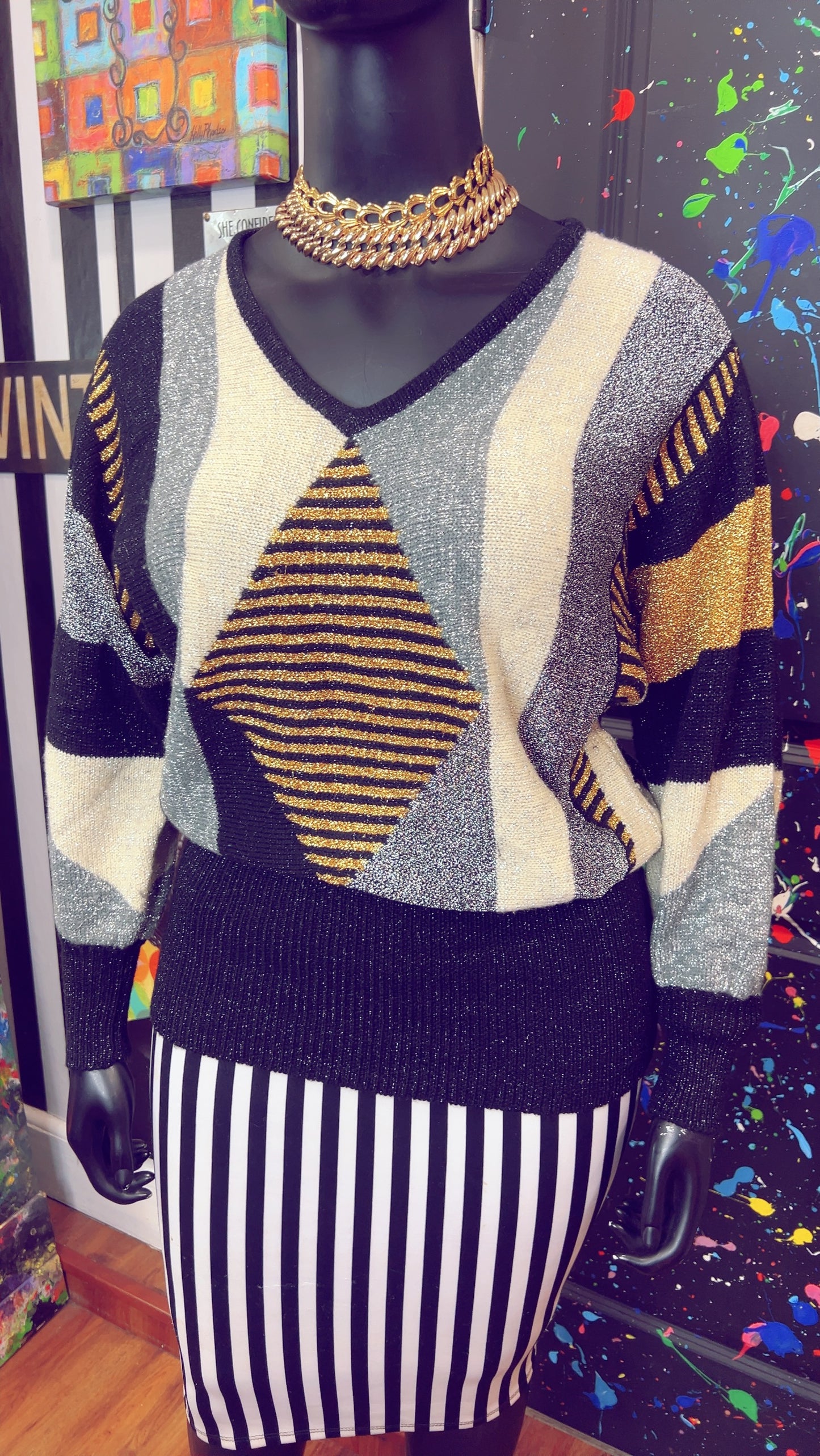 Vintage IB Diffusion Gold & Black Sweater (18)