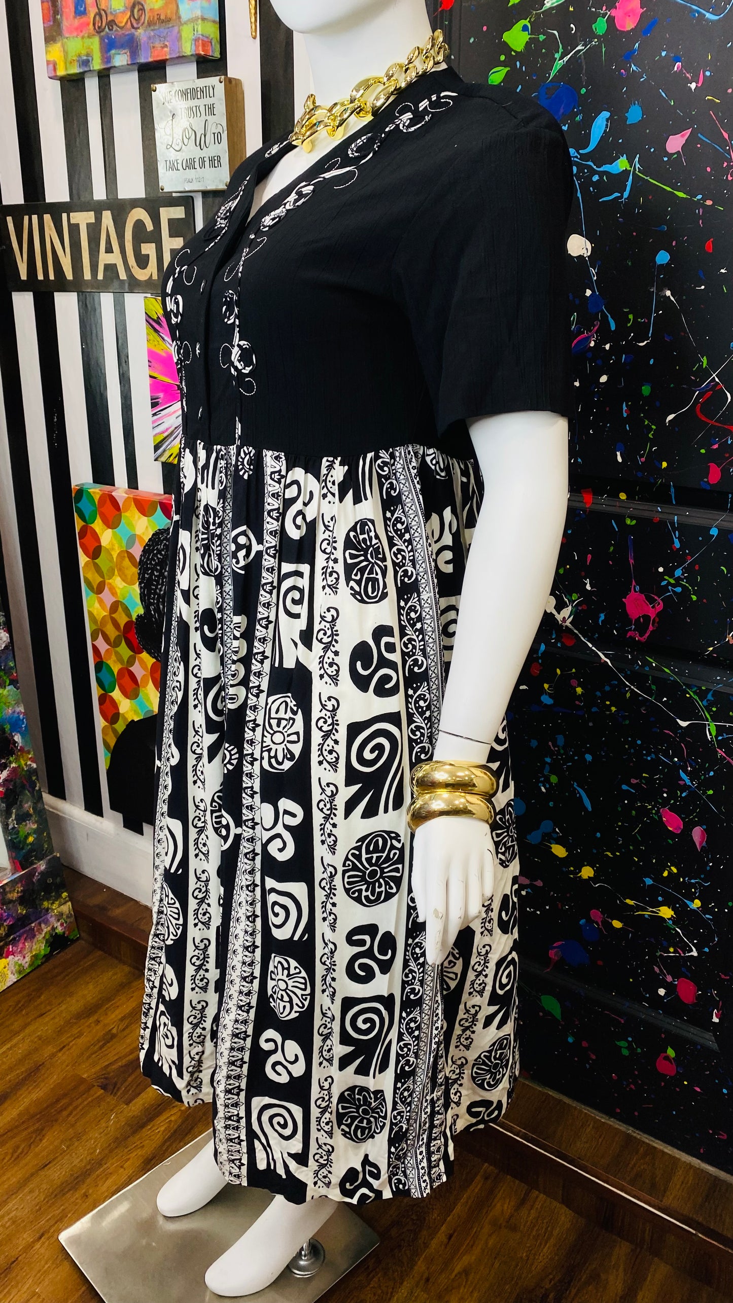 Vintage Black & White Dress (14)