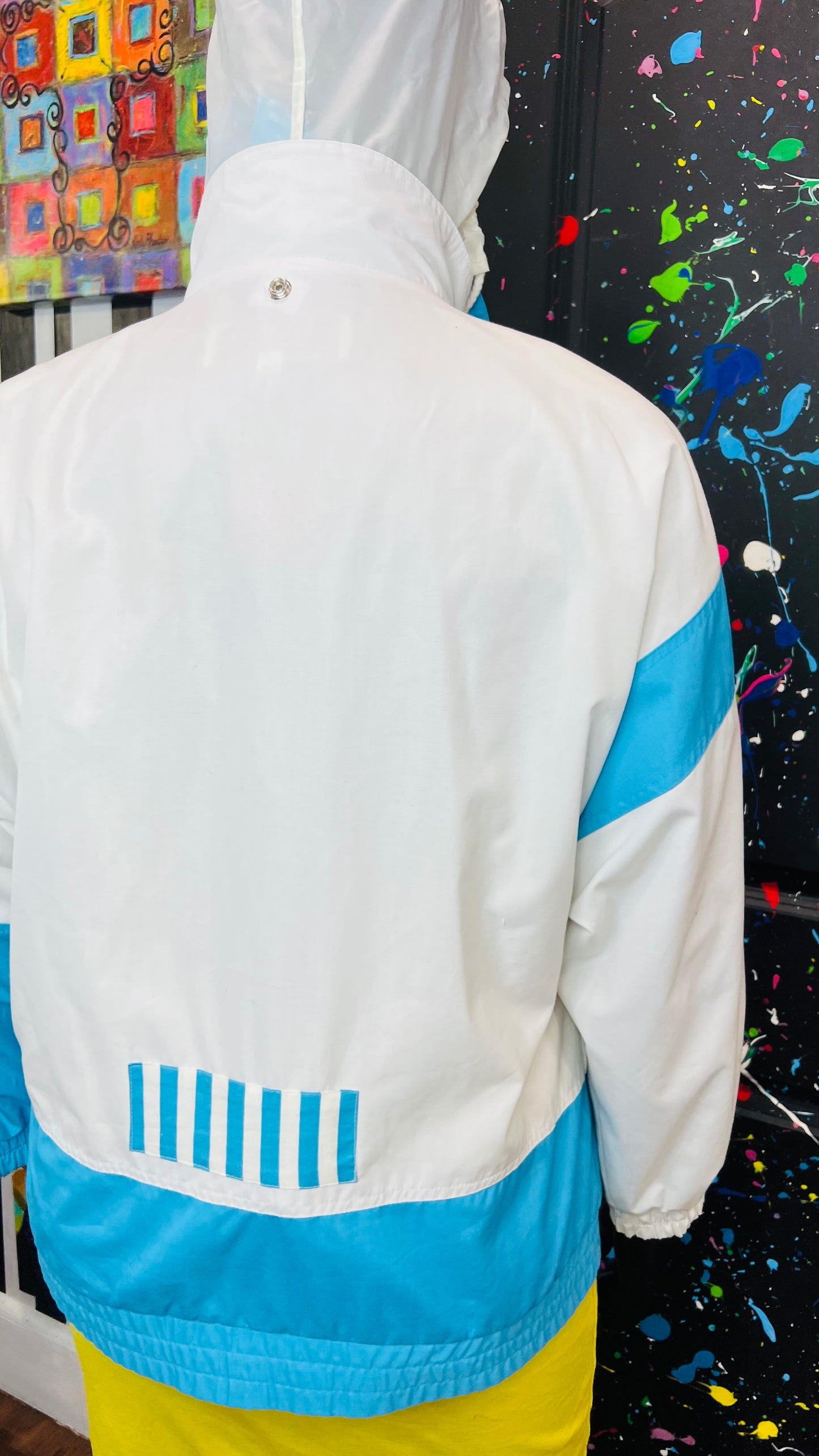 Vintage White & Blue Jacket w/ Stripes (14)