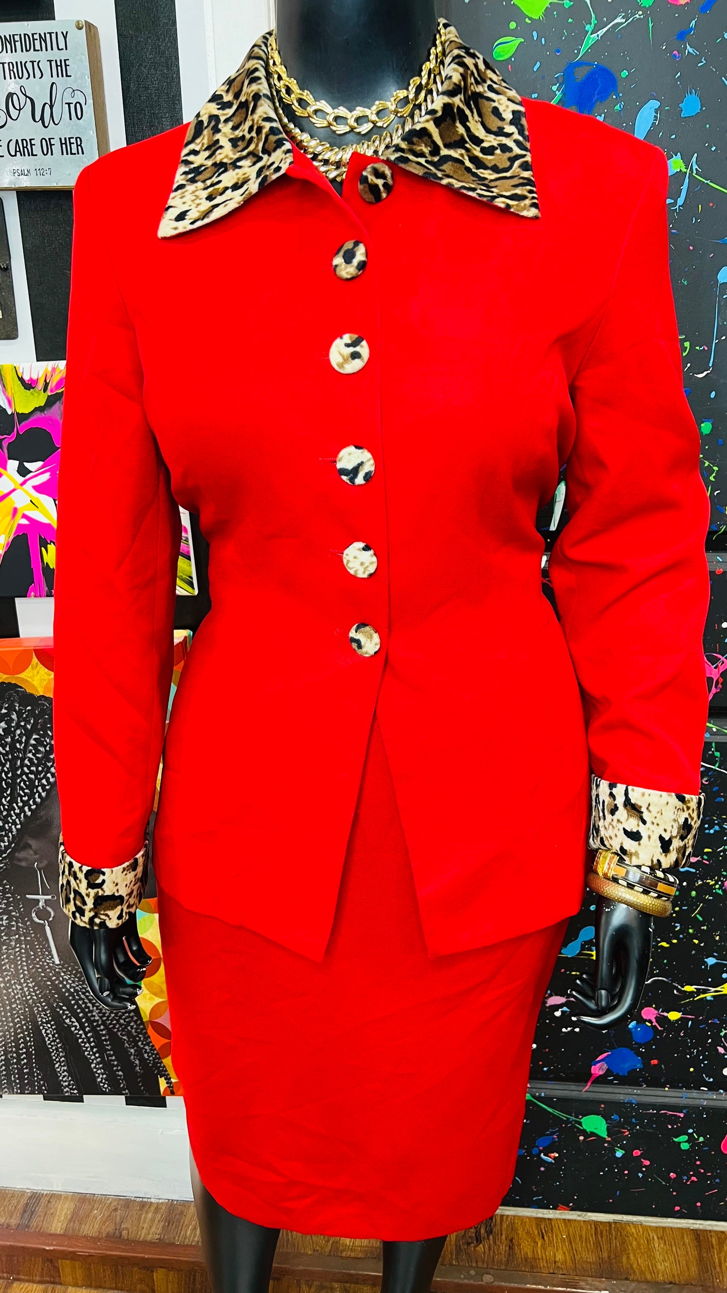 Vintage Executive Collection Suit (16)