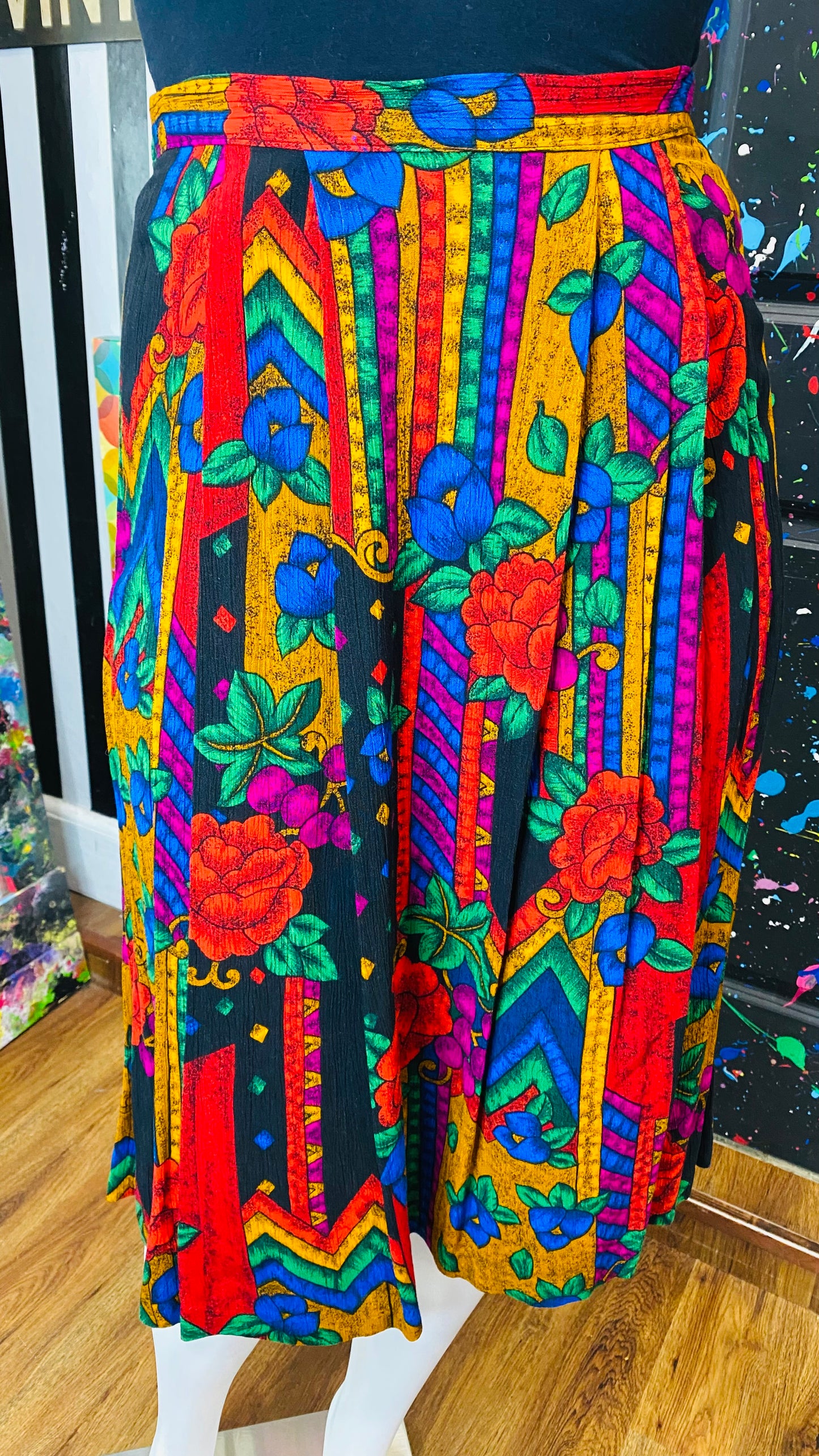 Vintage Vibrant Skirt Set (16/18)
