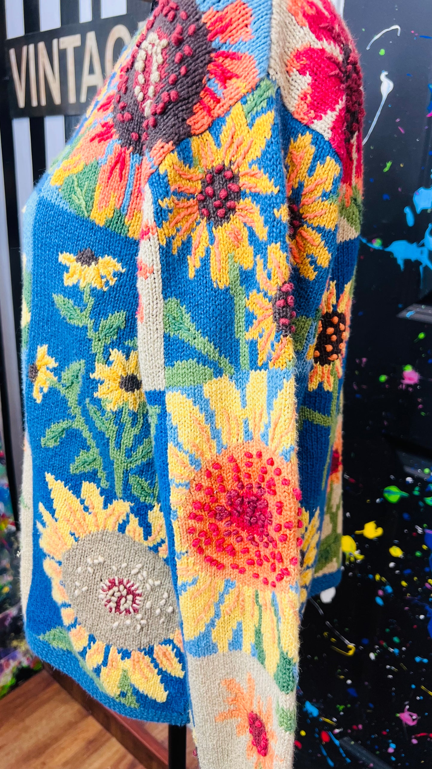 Vintage Sunflower Sweater (14)