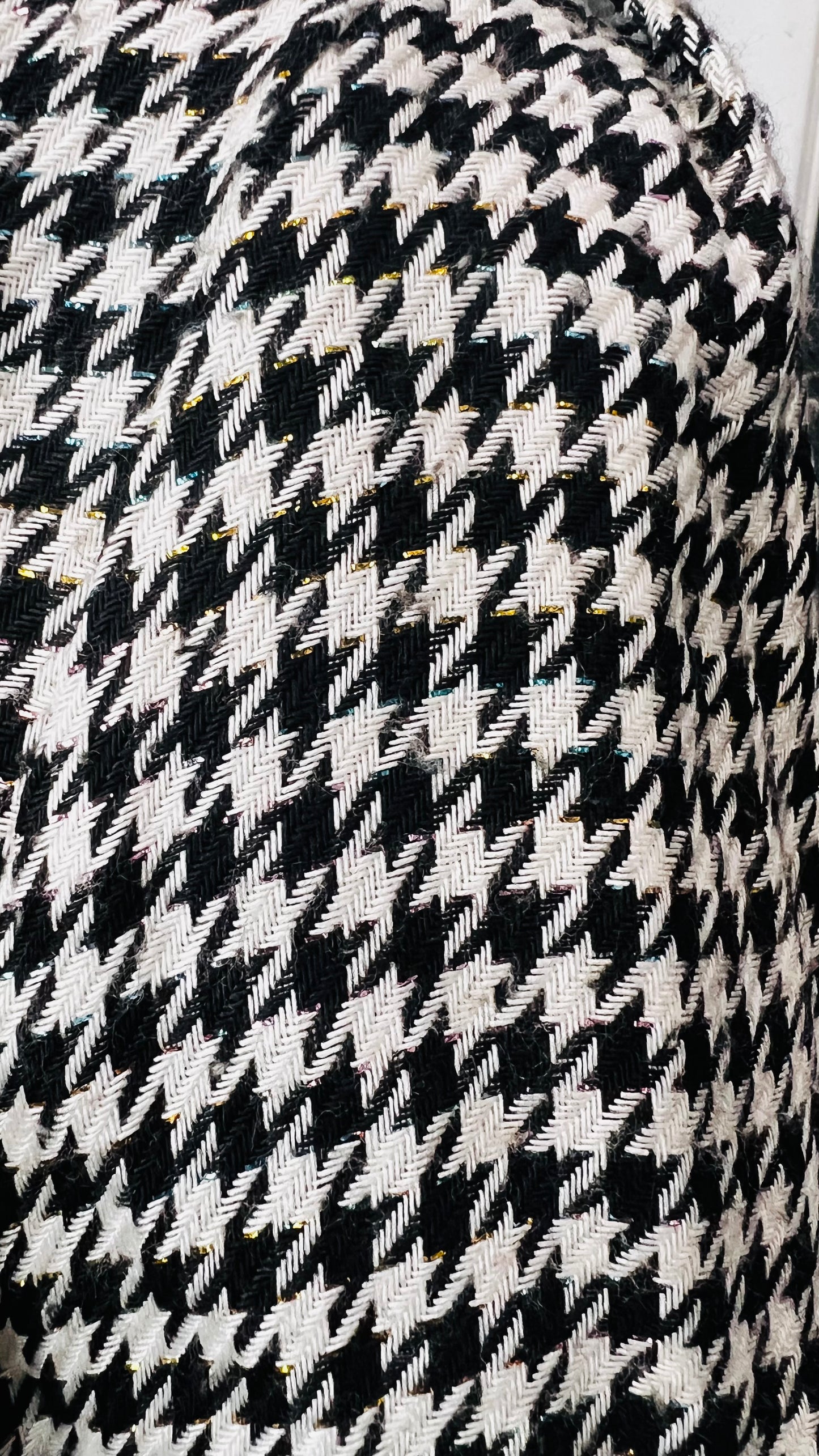 Vintage Sparkle & Lace Houndstooth Skirt Suit (18)