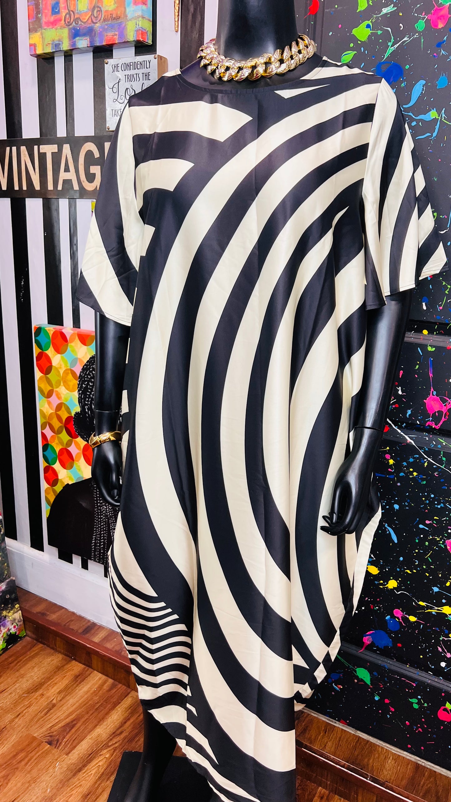 Silk Like Cream & Black Dress (16)