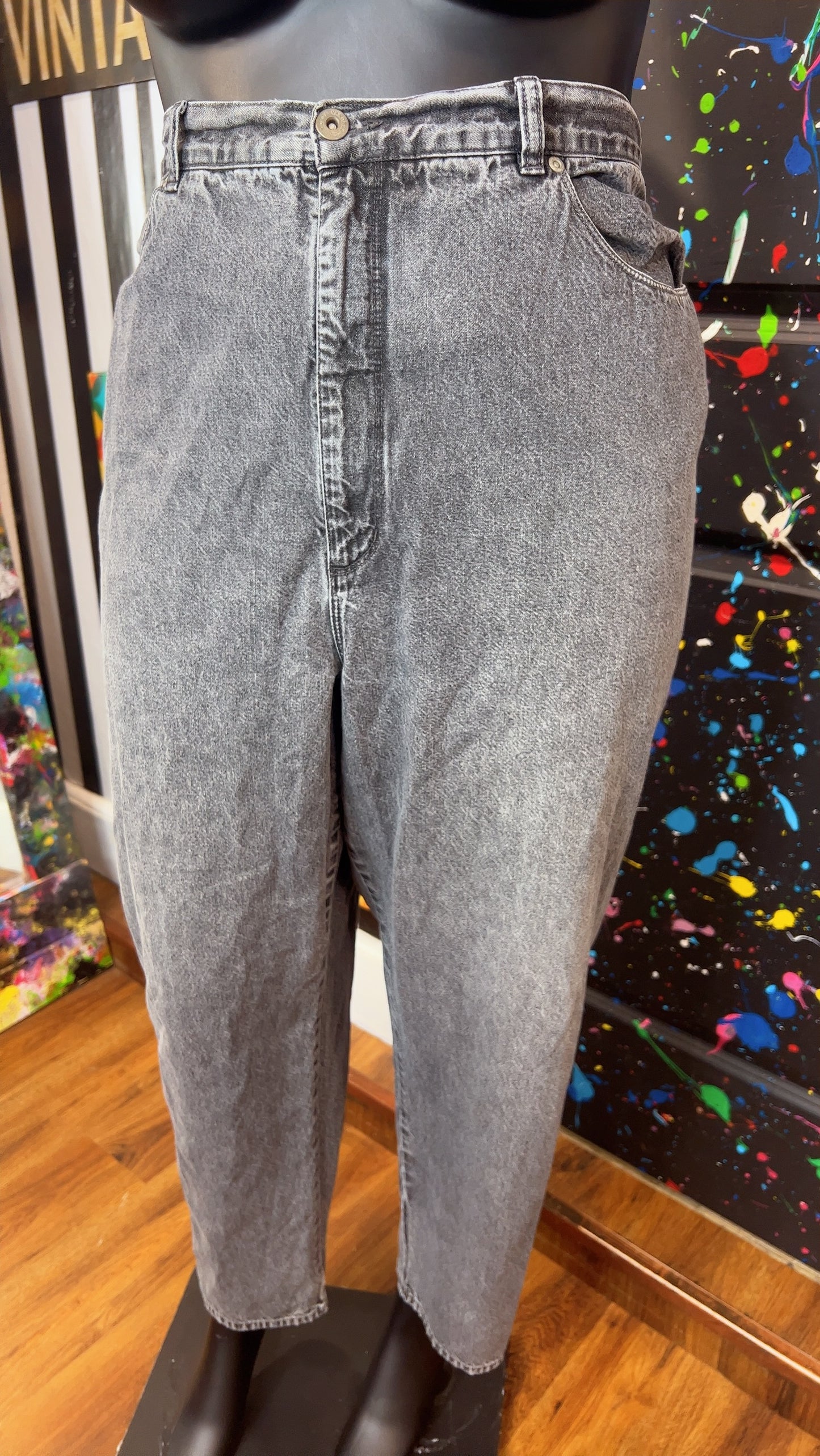 Vintage Ashley Grayish Black Mom Jeans (24W)