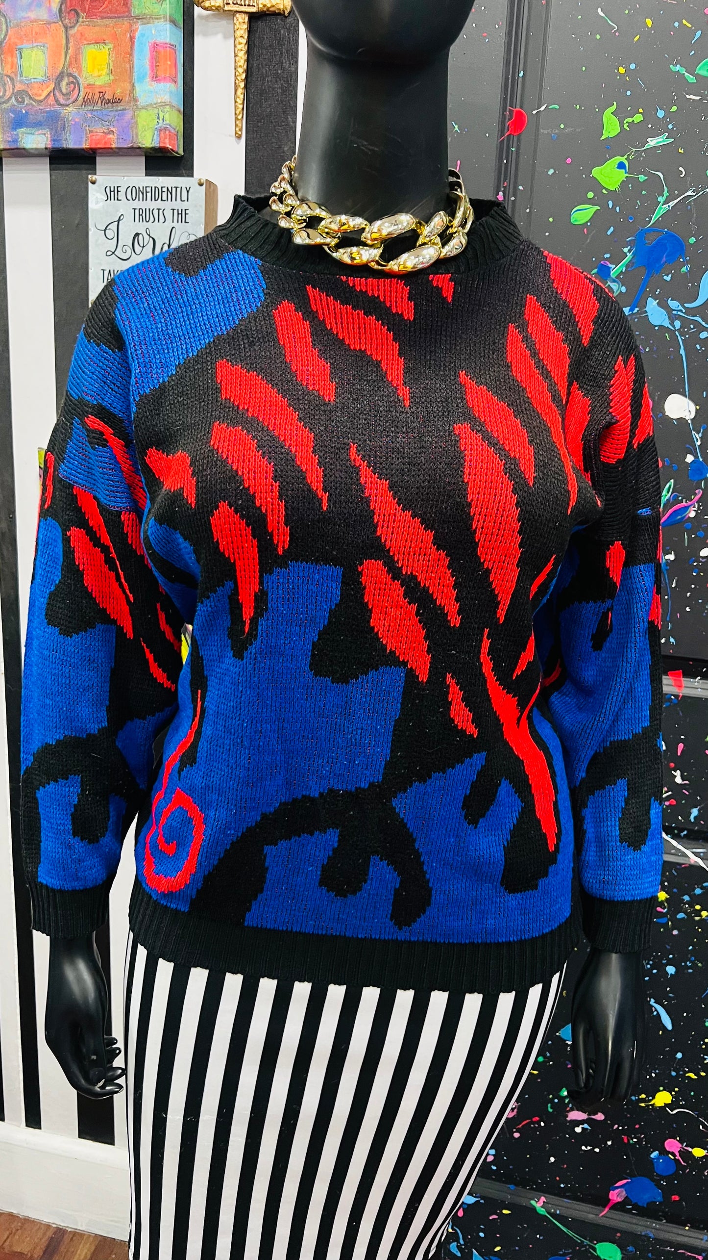 Vintage Abstract Sweater (22/24)