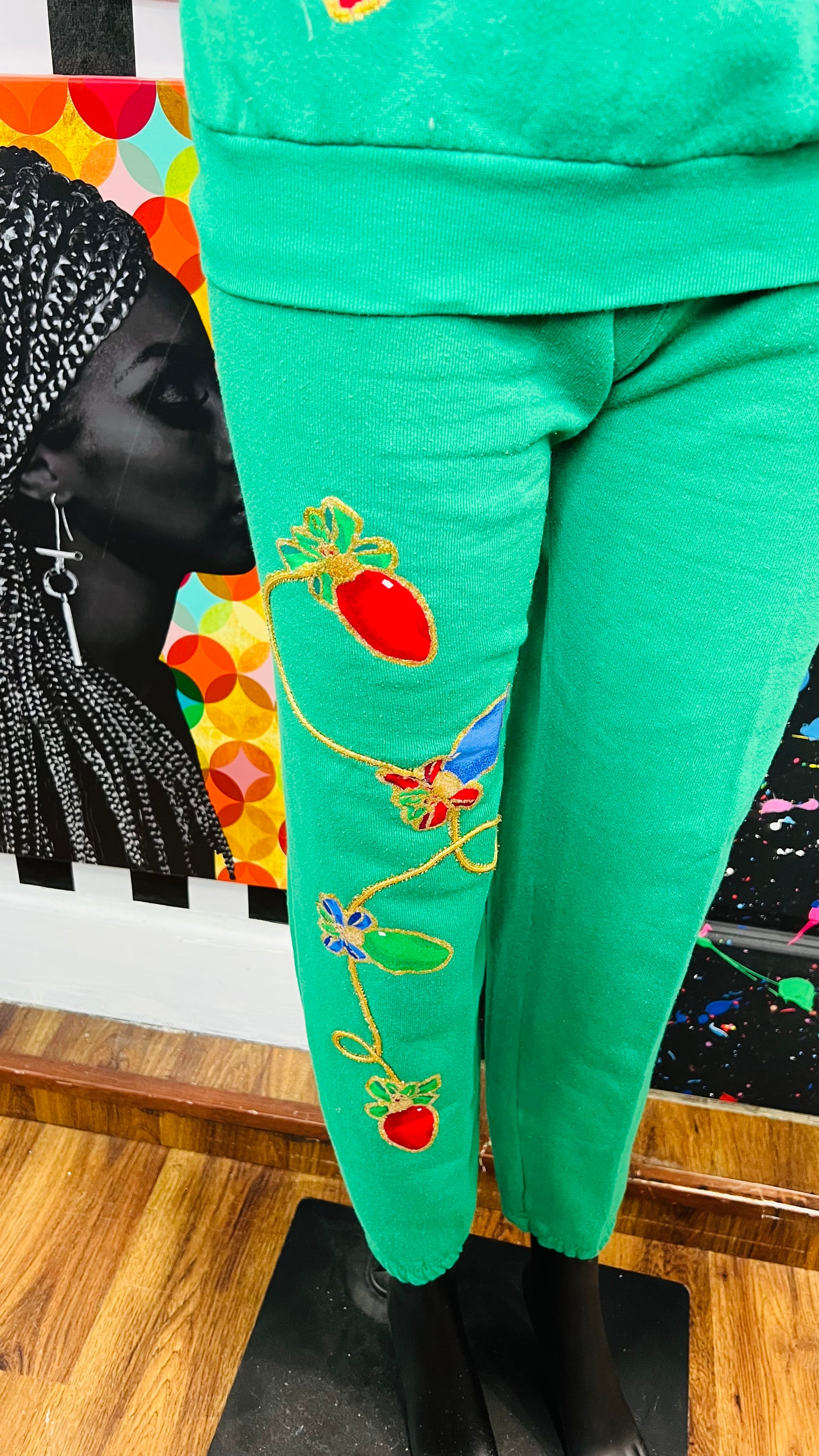 Vintage Hand Painted Christmas Jogging Set (14/16)