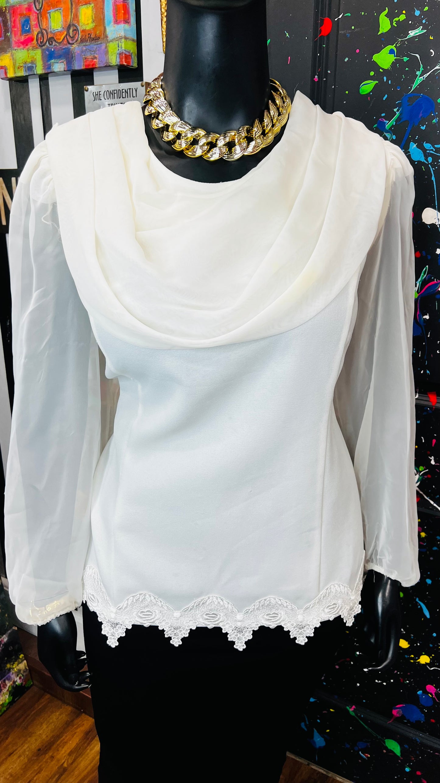 Vintage Classic Blouse (20)