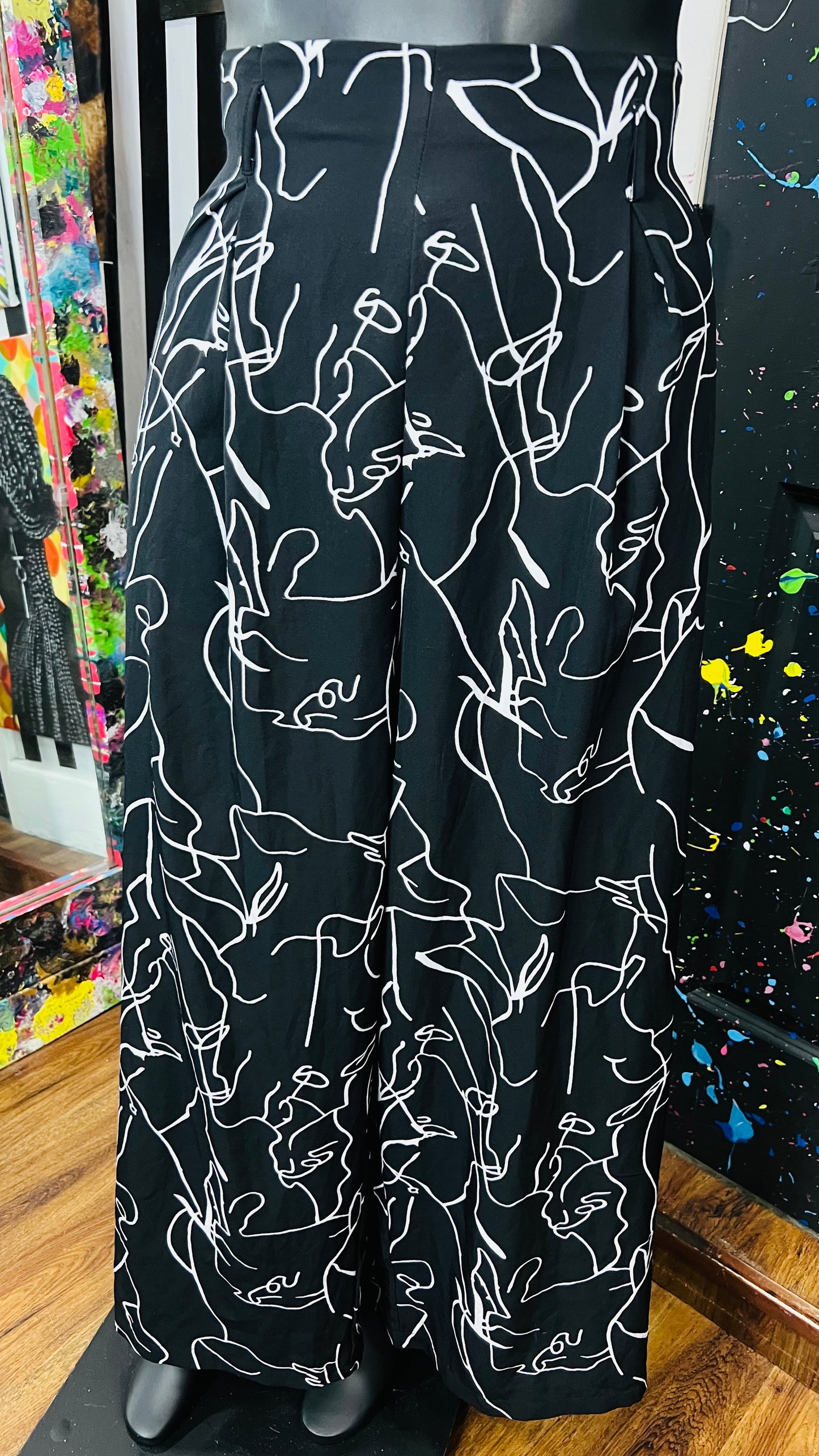 Vintage Inspired Black & White Wide Legged High Waist Pants (18)