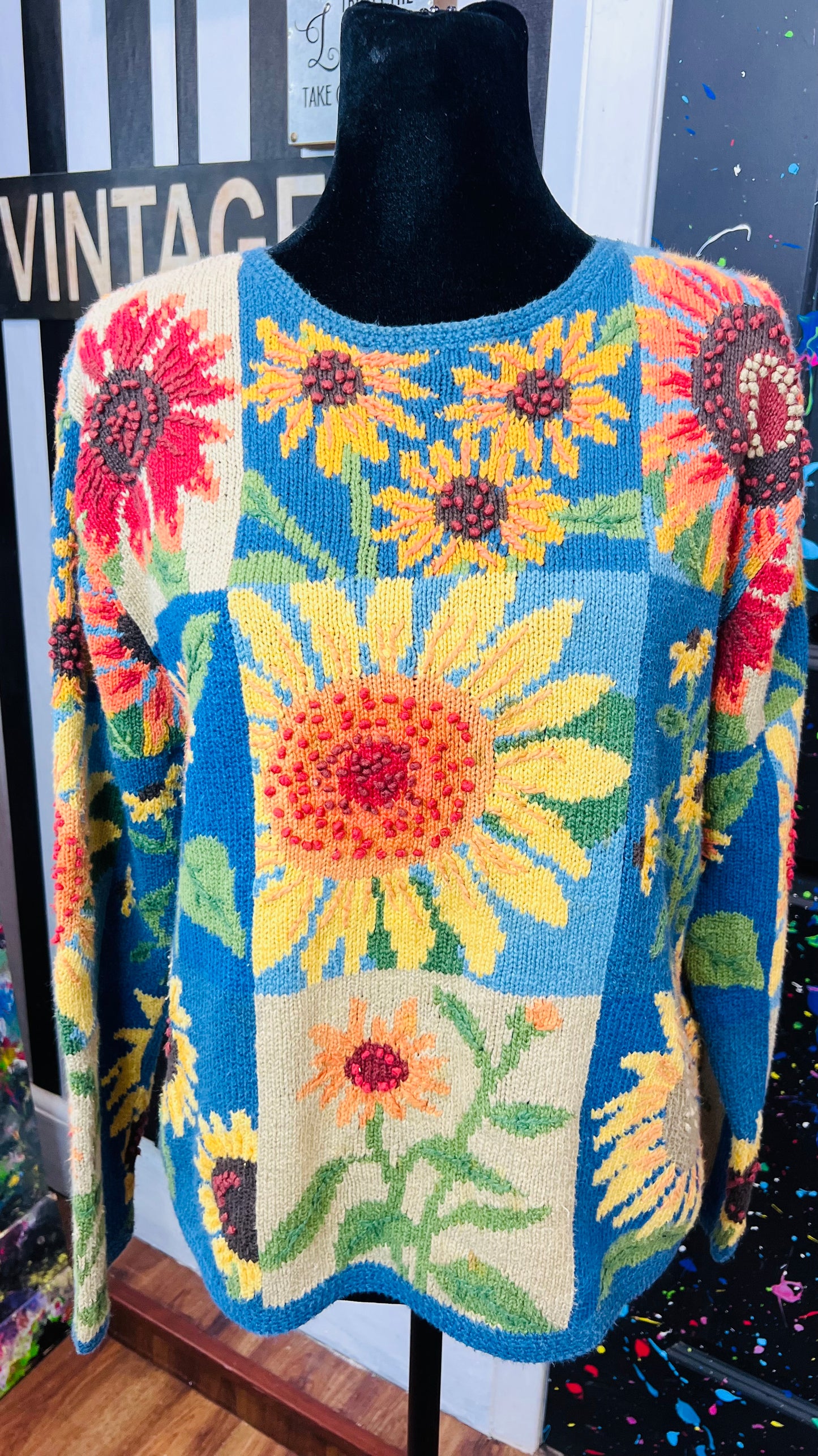 Vintage Sunflower Sweater (14)