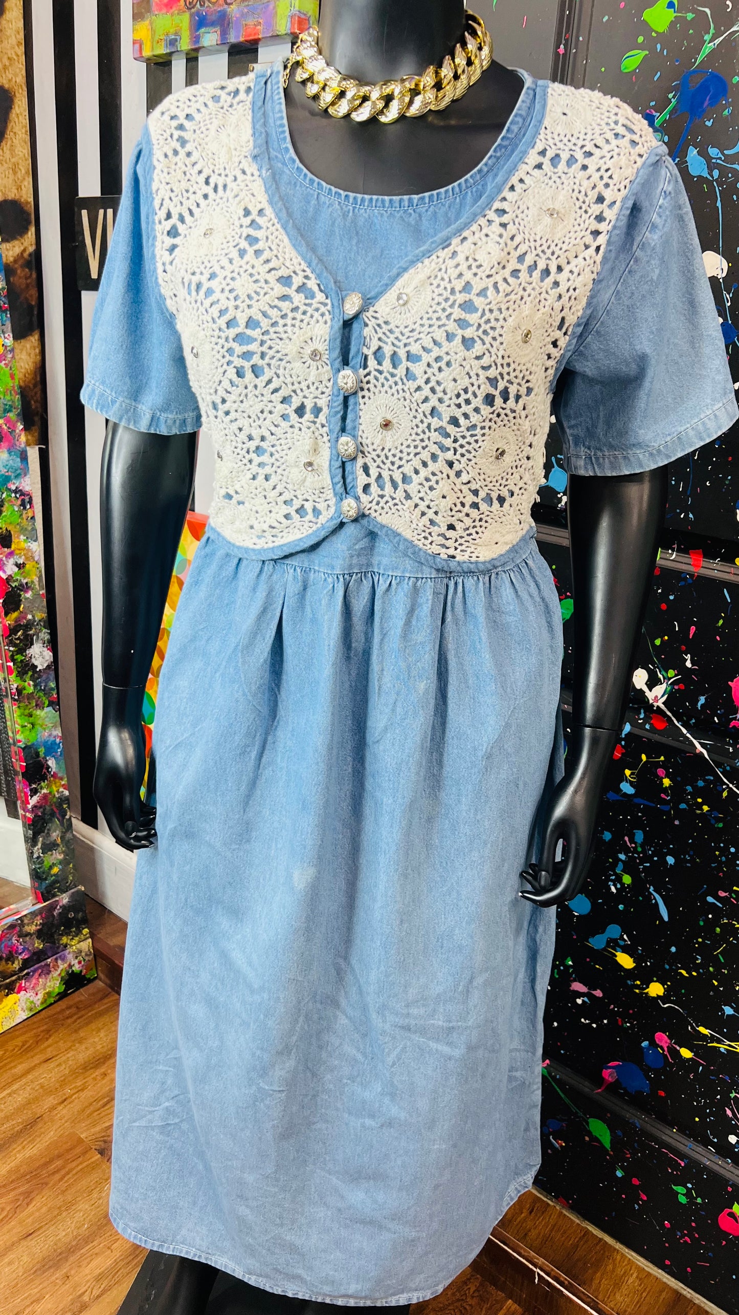 Plus Size Vintage Denim Dress w/ Attached Vest & Studds (16)