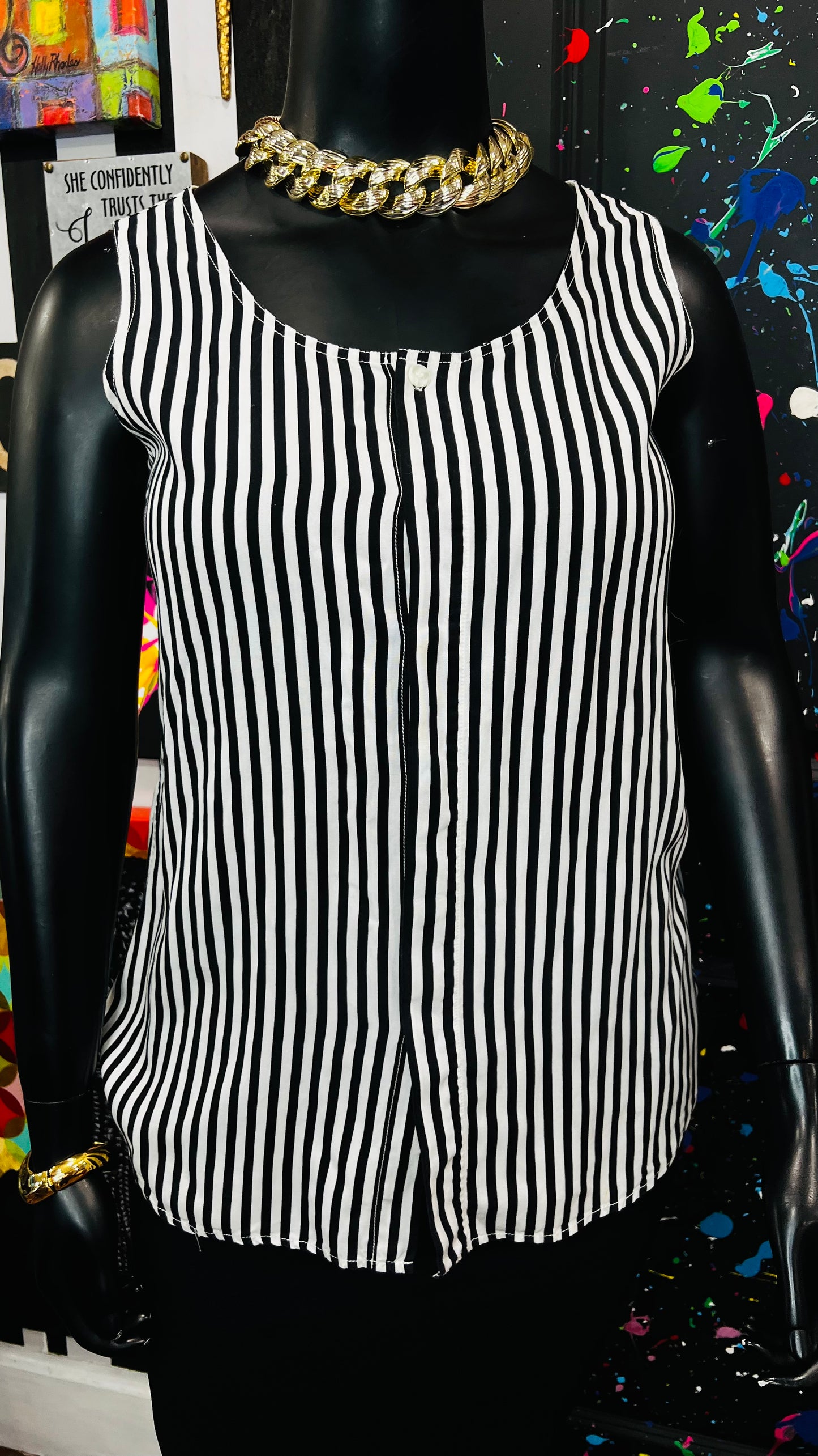 Vintage Sleeveless Black & White Blouse (12)