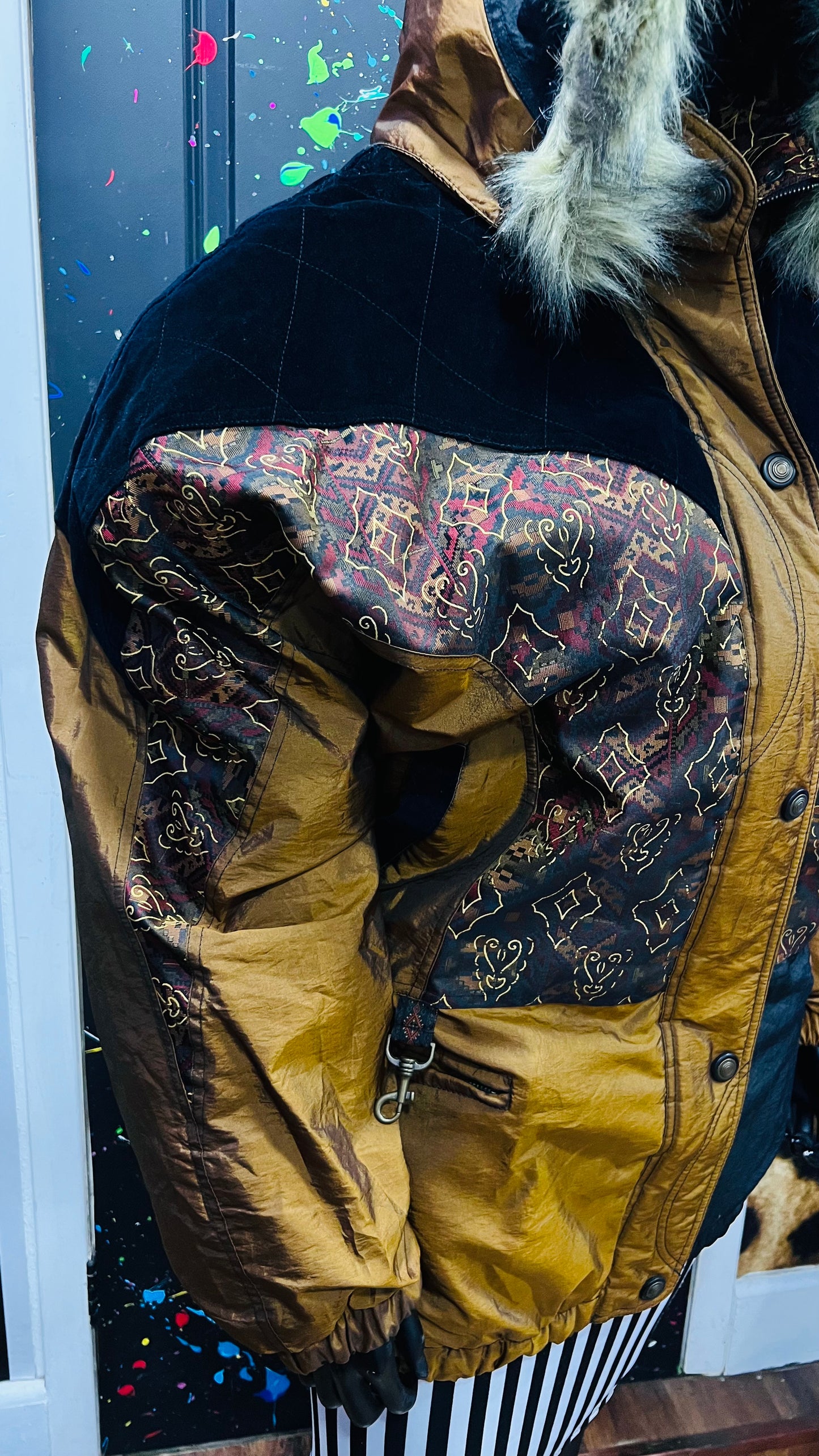 Vintage Hooded Puffer Coat (26/28)