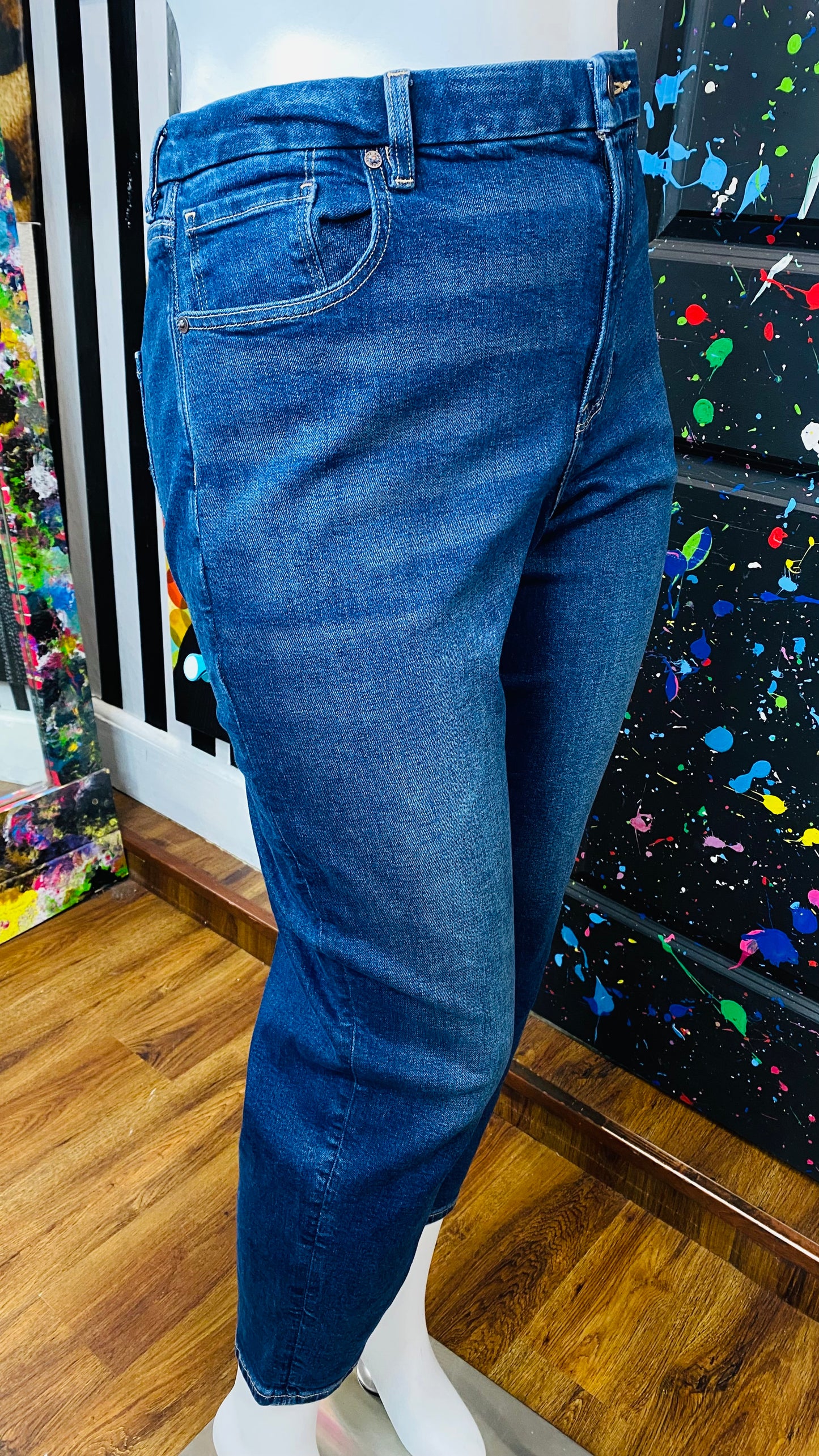 American Eagle Mom Jeans - New w/Tags (20)