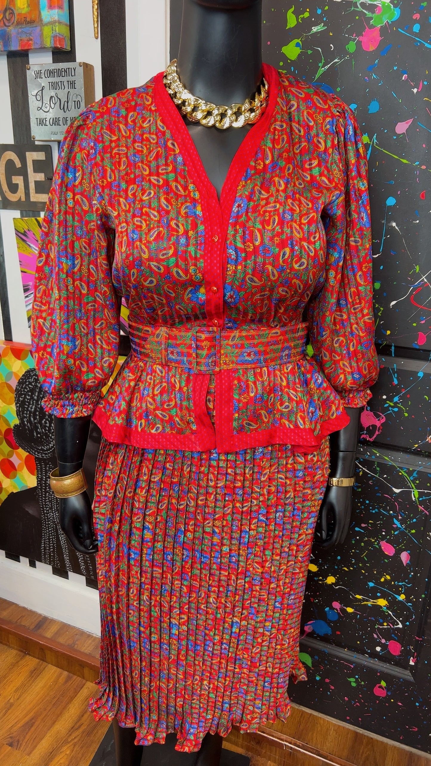 Vintage Diane Freis Skirt Set w/ Belt (14)