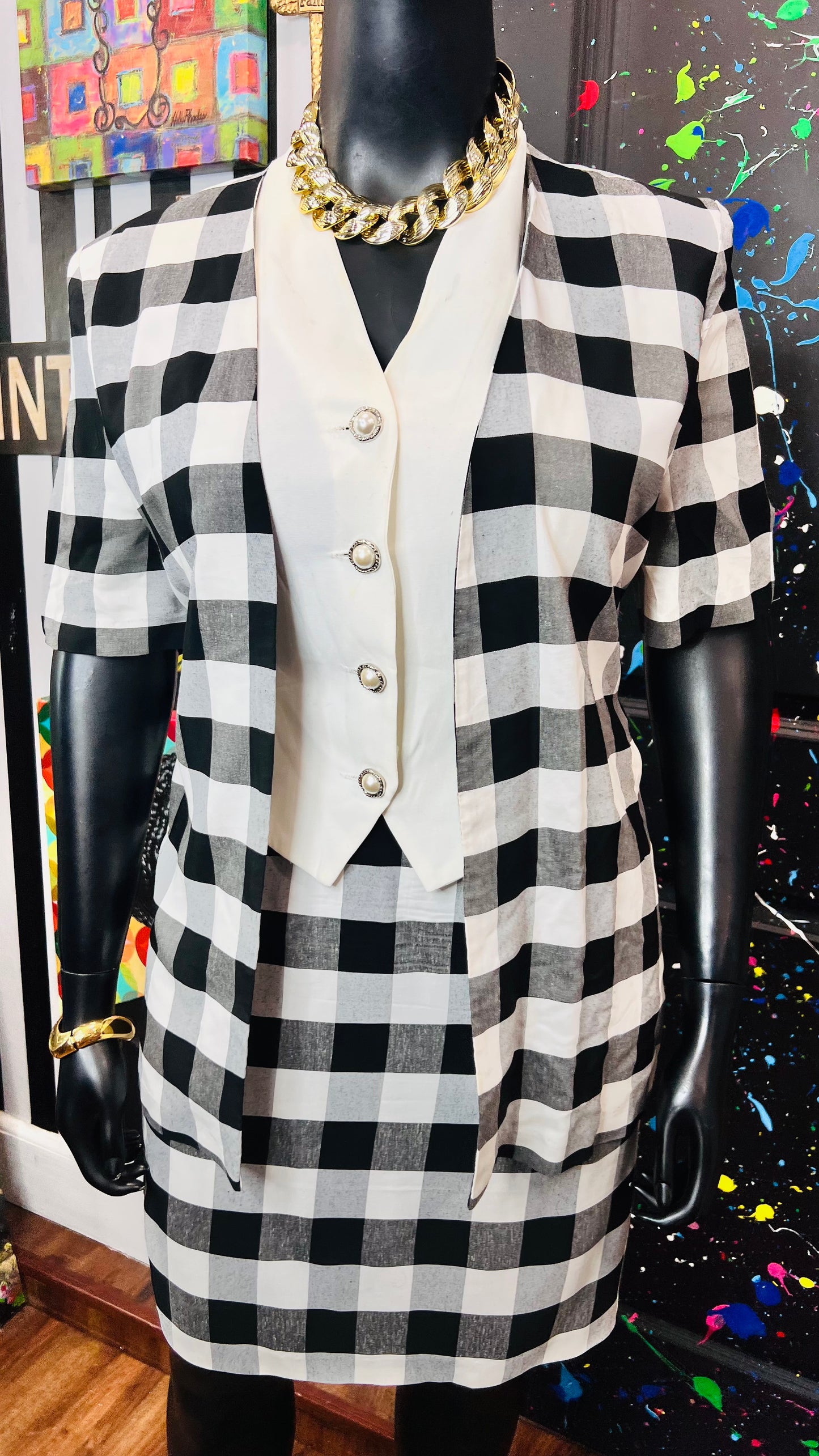 Vintage White & Black Checkered Skirt Suit (14)