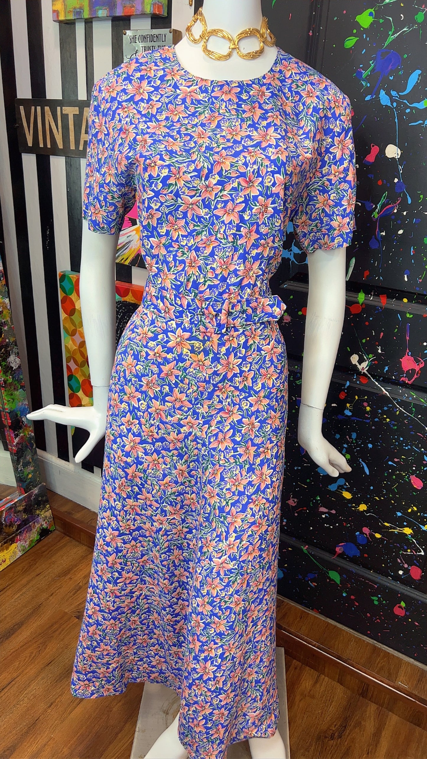 Vintage Floral Dress w/ Belt (14)