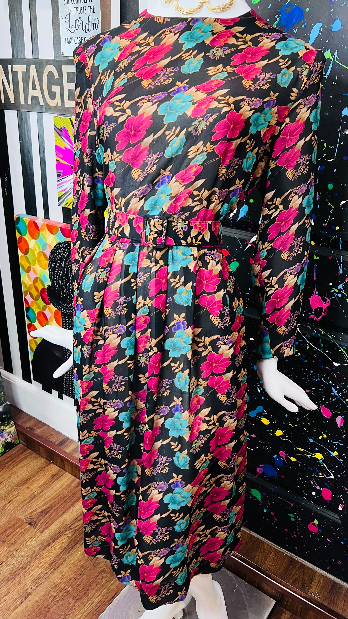 Vintage Floral Dress (16)