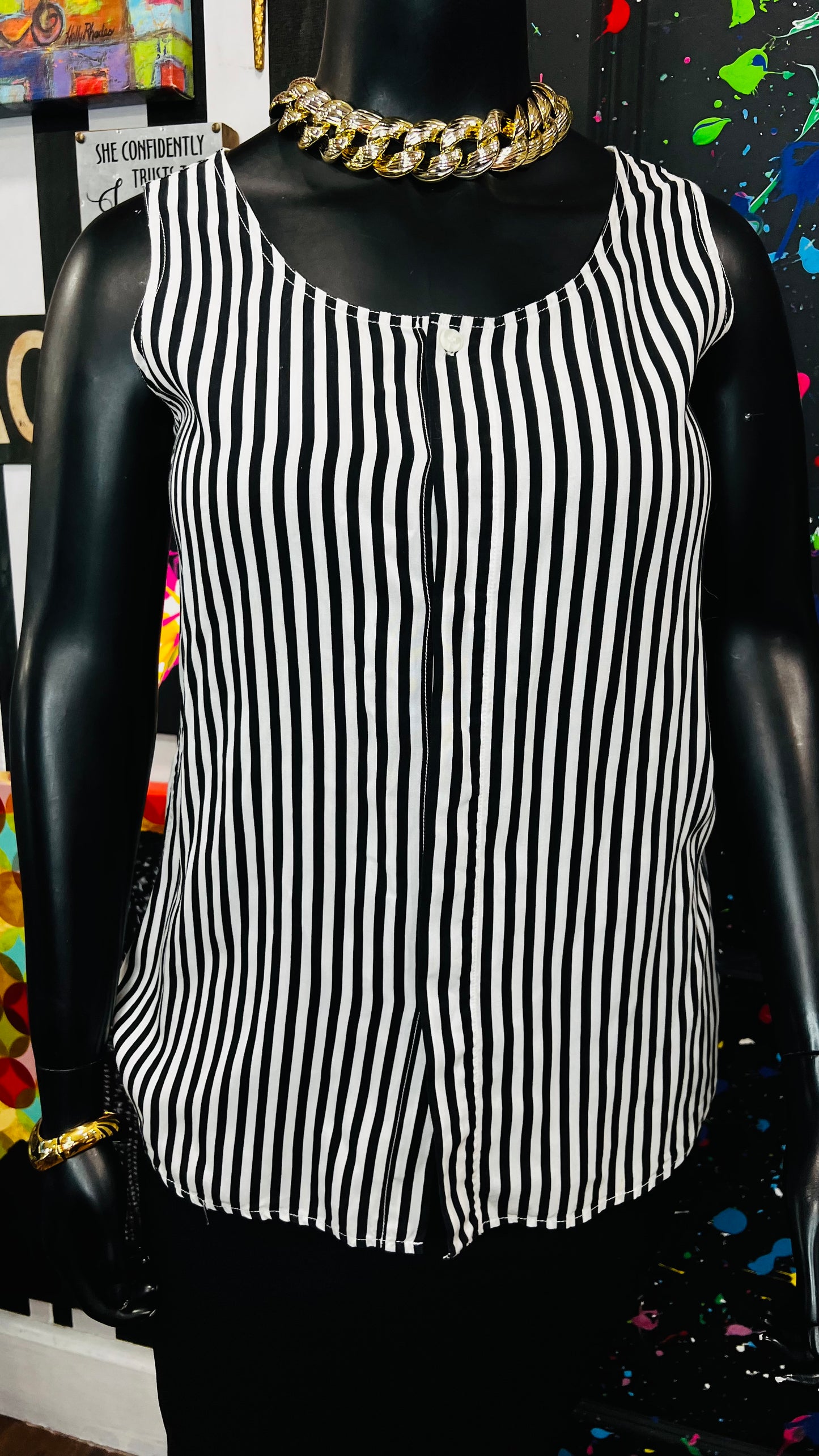 Vintage Sleeveless Black & White Blouse (12)