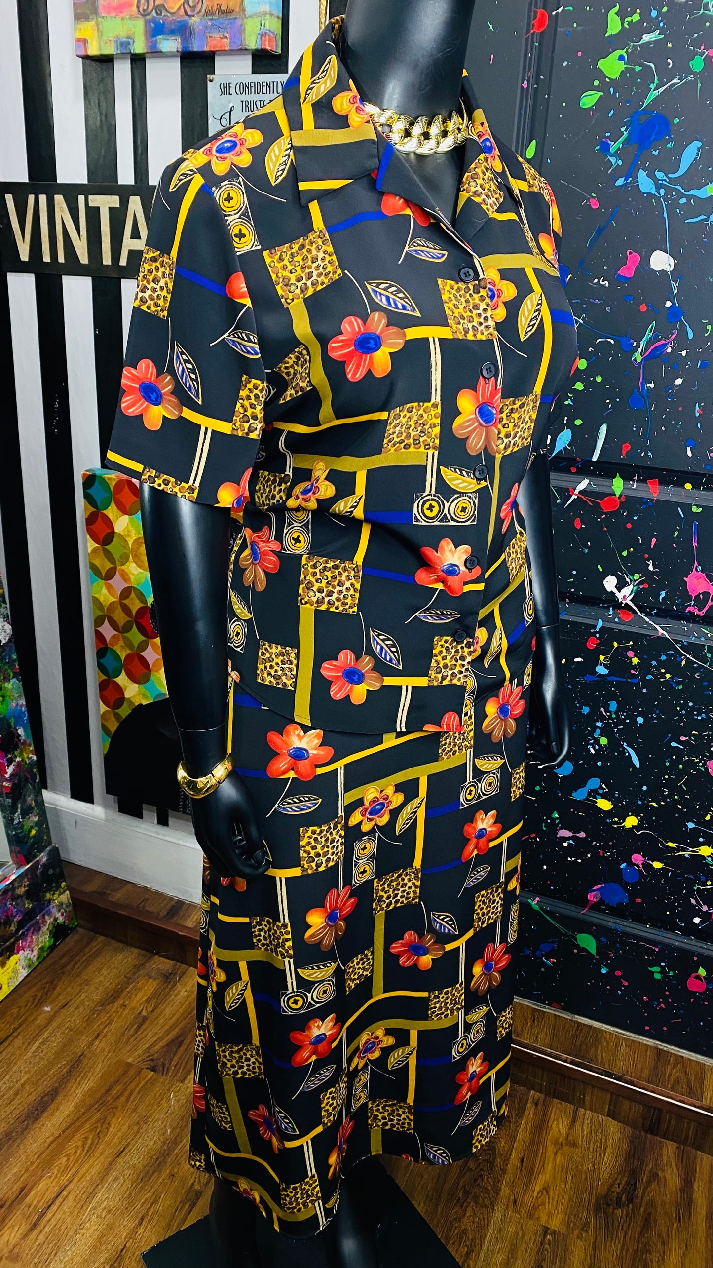 Vintage Animal Pribt & Floral Skirt Set (18W)