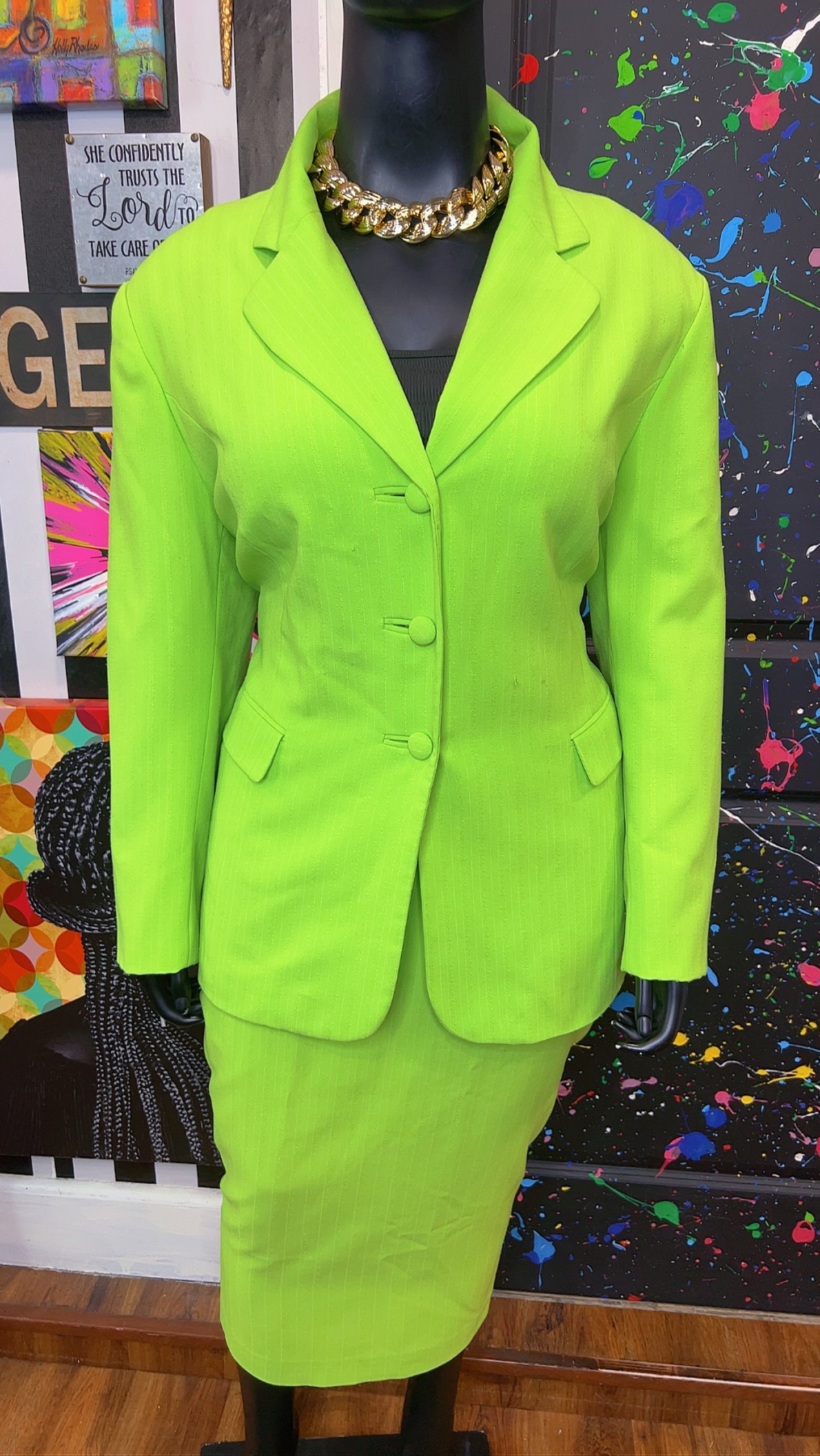 Vintage Green Skirt Suit (20)